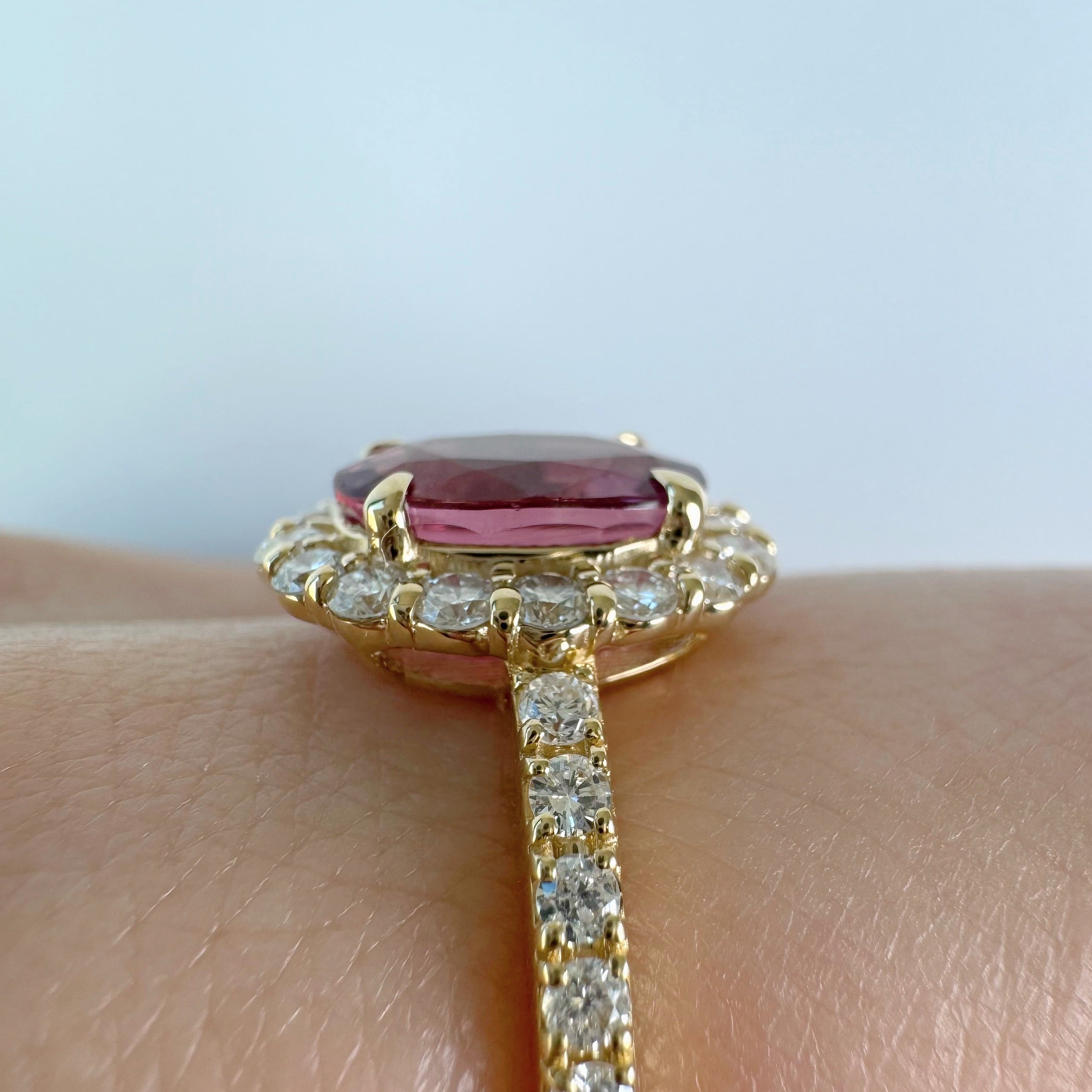 84［一点物］リング ルベライト 1.9ct前後 OV K18YG