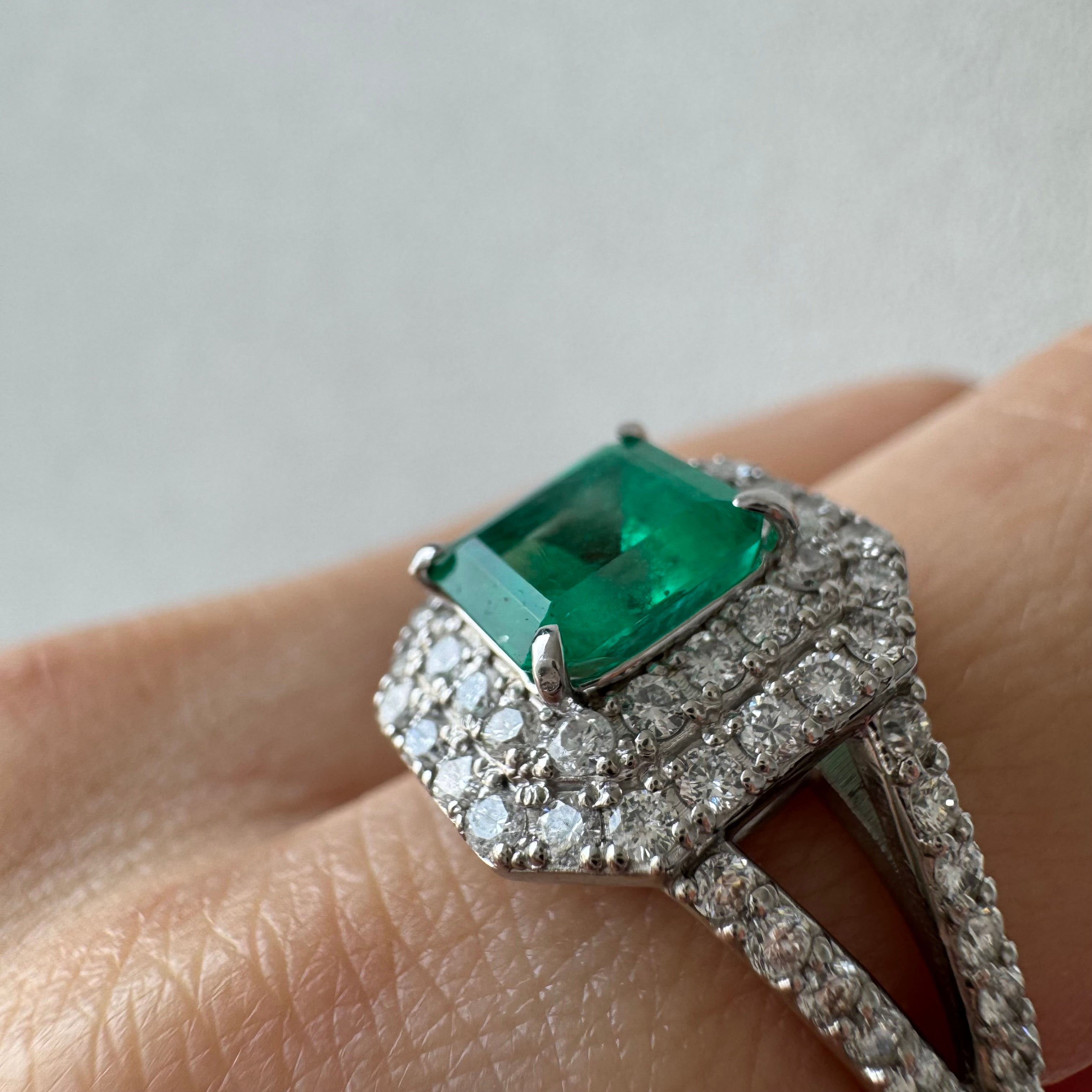 3［一点物］リング エメラルド 1.6ct SQ PT