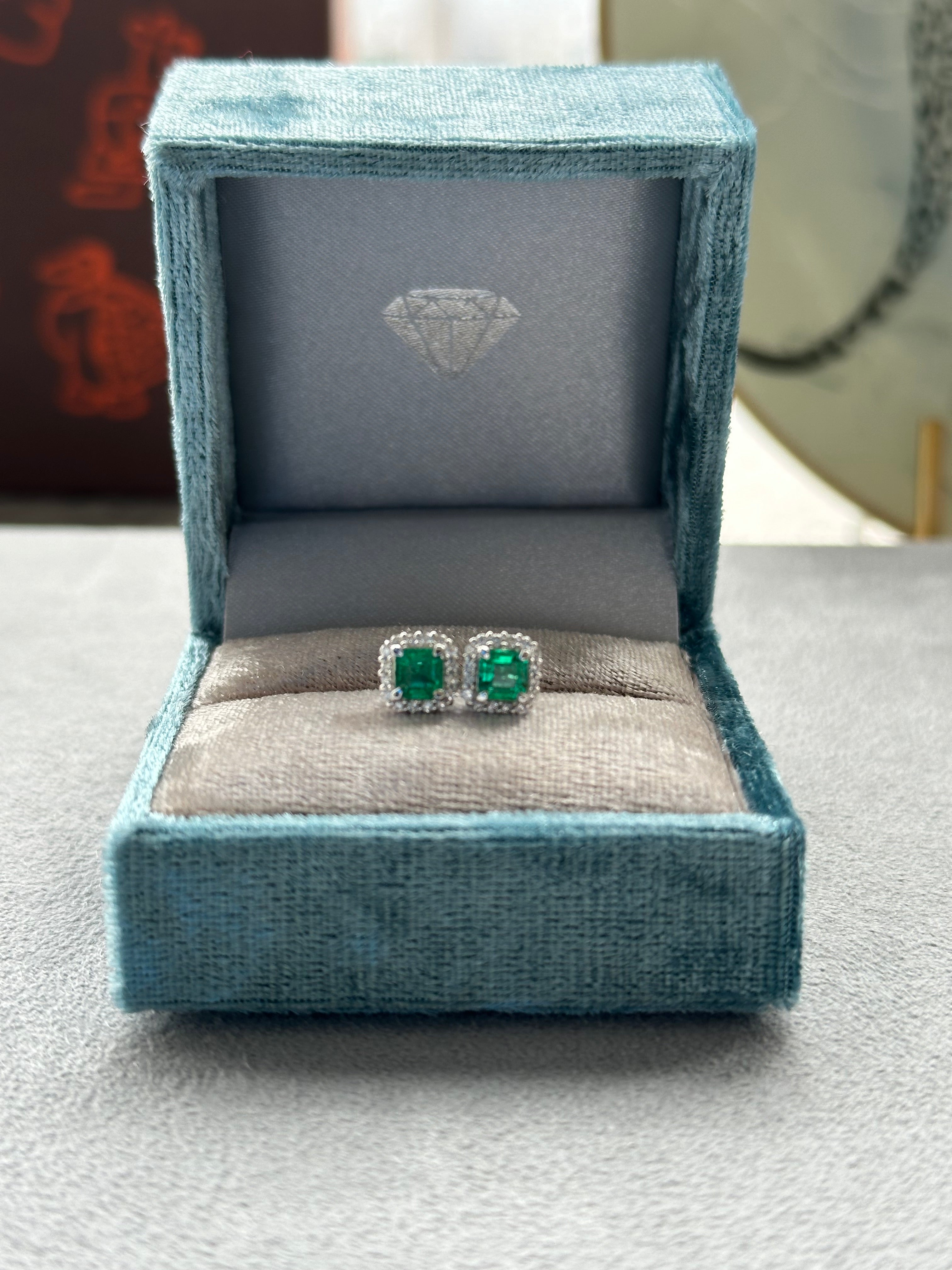 60_エムロード エメラルド 0.3ct前後×2 SQ PT スタッドピアス〜5個のみ｜AYAKO SAKURAI（櫻井 彩子（サクライ アヤコ））公式通販サイト