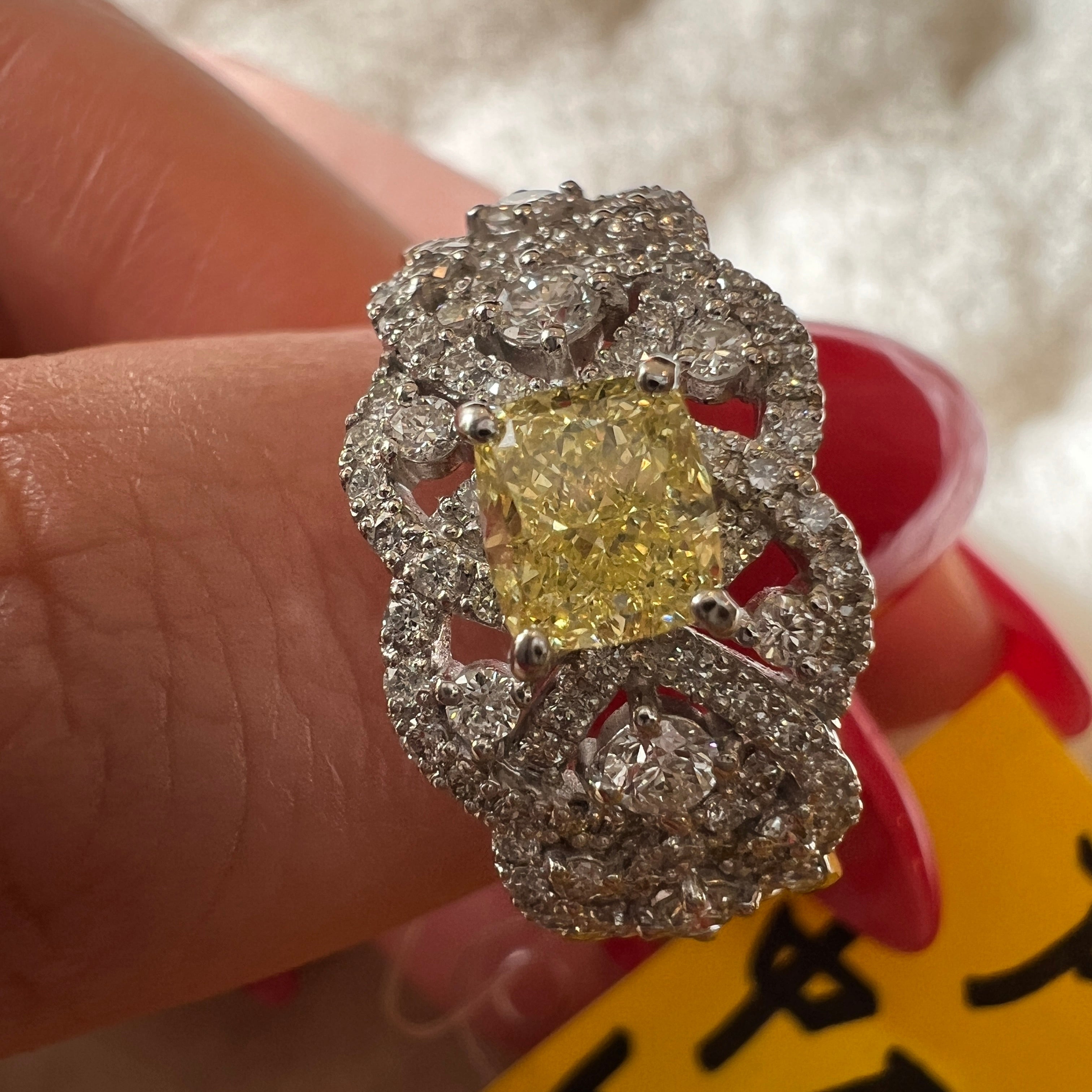 10-アマンチ 中石0.7ct SQ PTリング〜Fancy intense yellow｜AYAKO SAKURAI（櫻井 彩子（サクライ アヤコ））公式通販サイト
