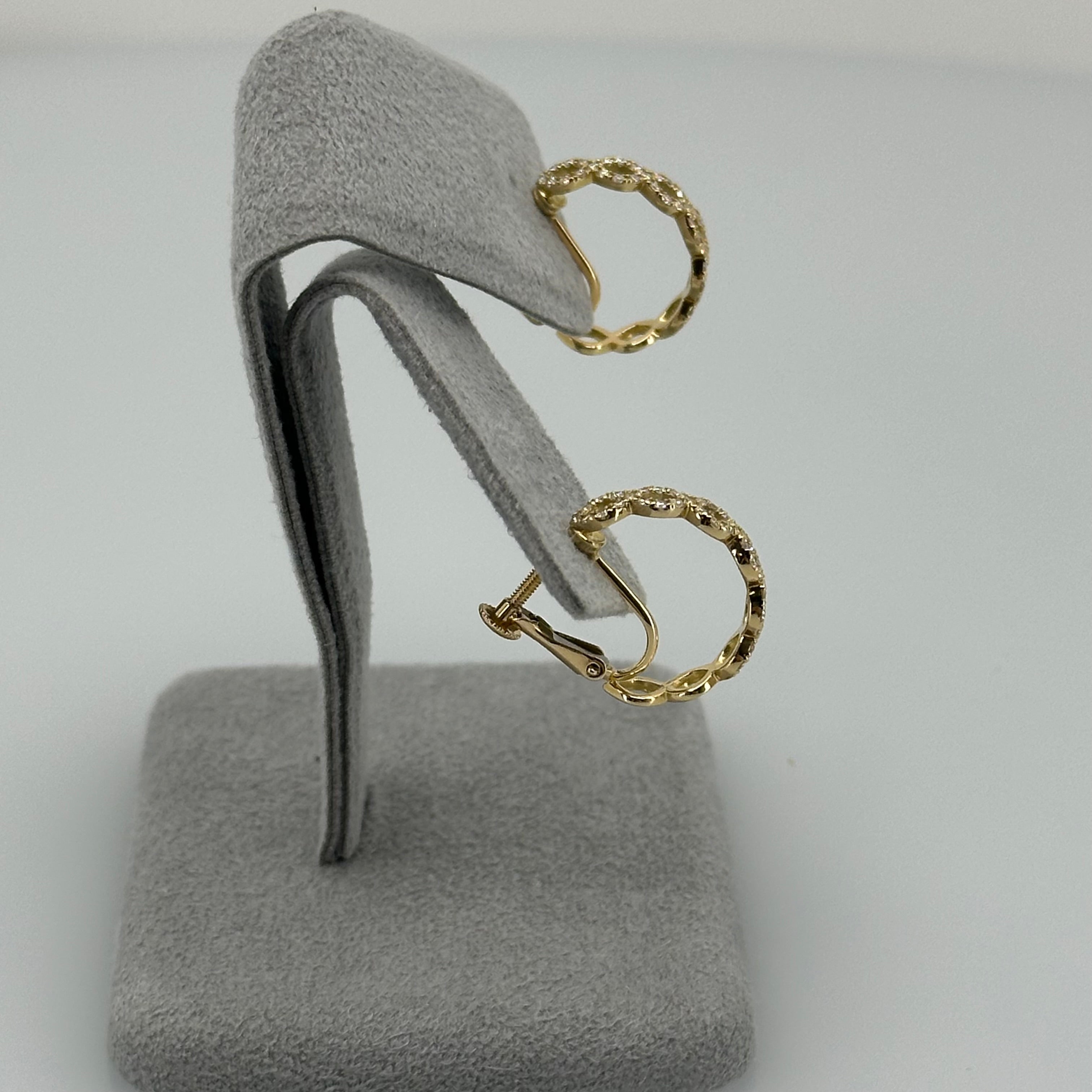 ［アポトラ］ピアス ダイヤ