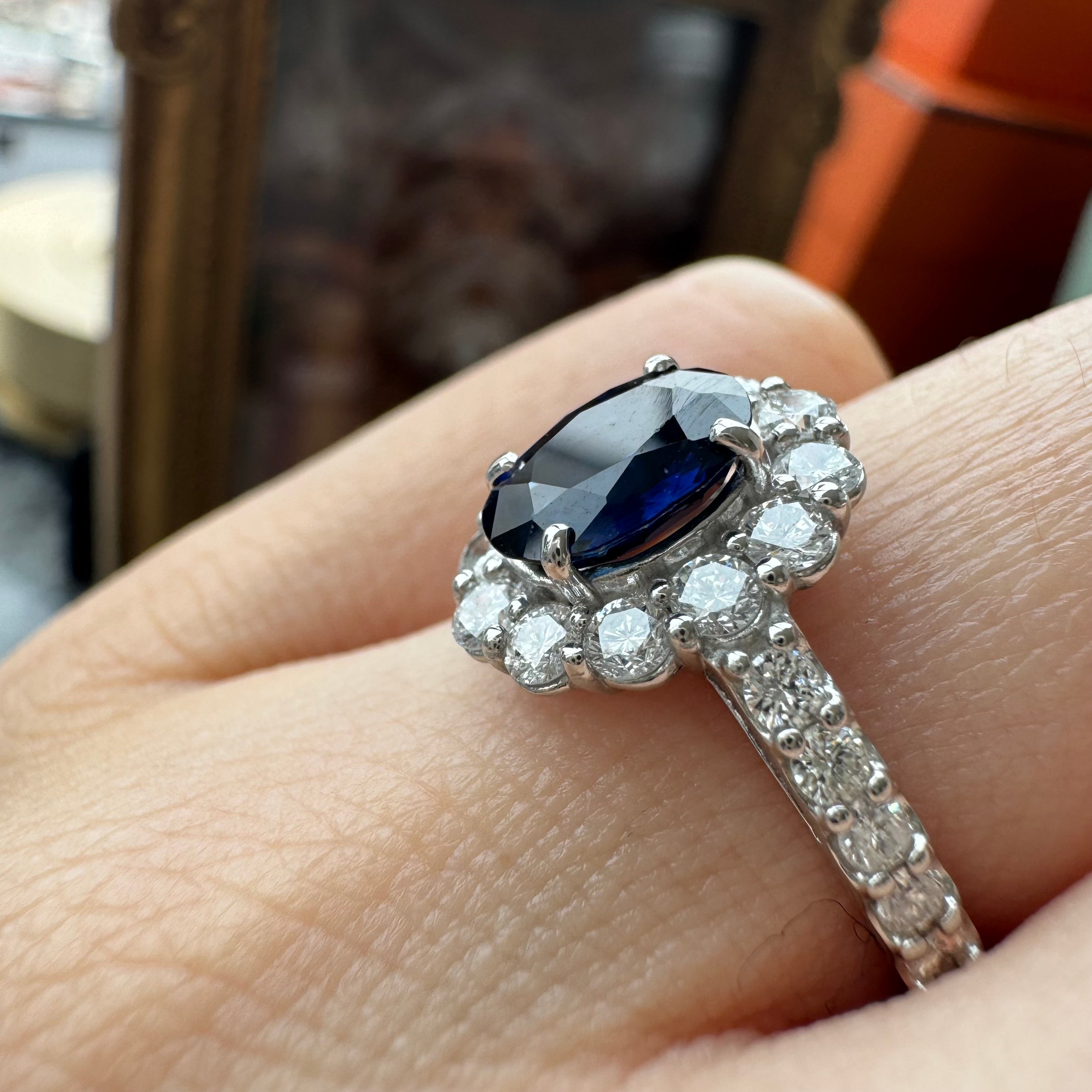 113-綺麗サファイアキャサリン妃巻きリング 中石BS1.5ct前後 OV PT〜｜AYAKO SAKURAI（櫻井 彩子（サクライ アヤコ））公式通販サイト