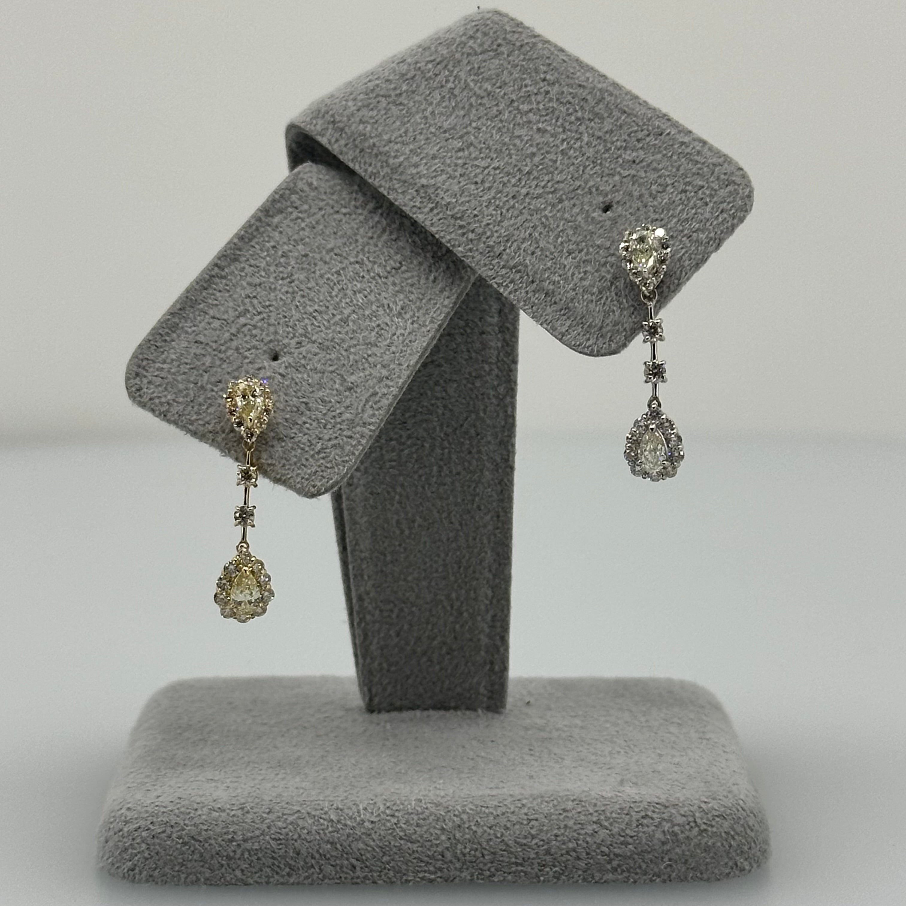 ［パナッシュ］ ダイヤモンド揺れるピアス