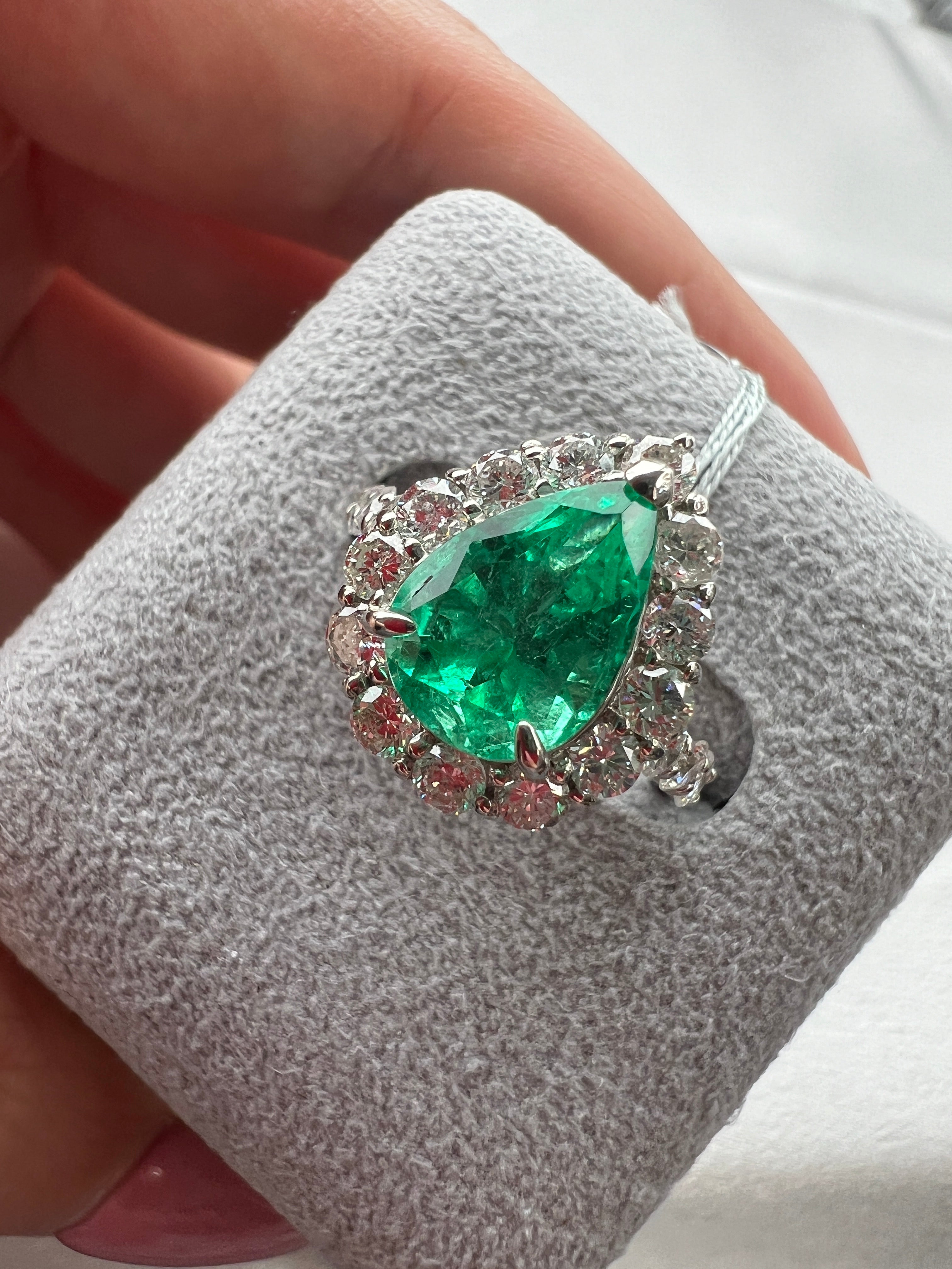 エメラルドの夜会