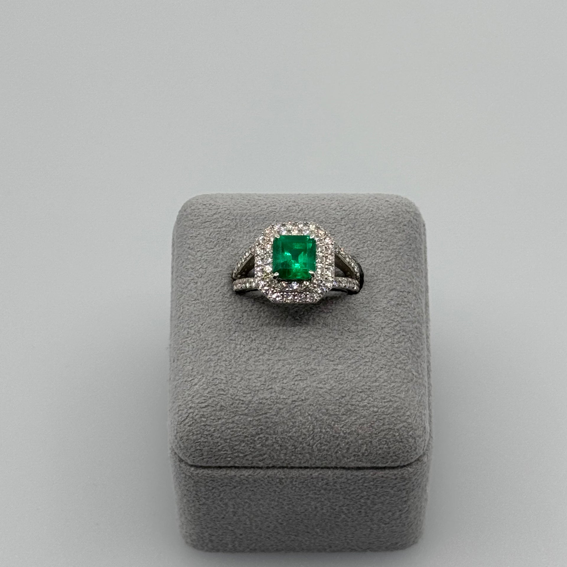 3［一点物］リング エメラルド 1.6ct SQ PT – AYAKO SAKURAI