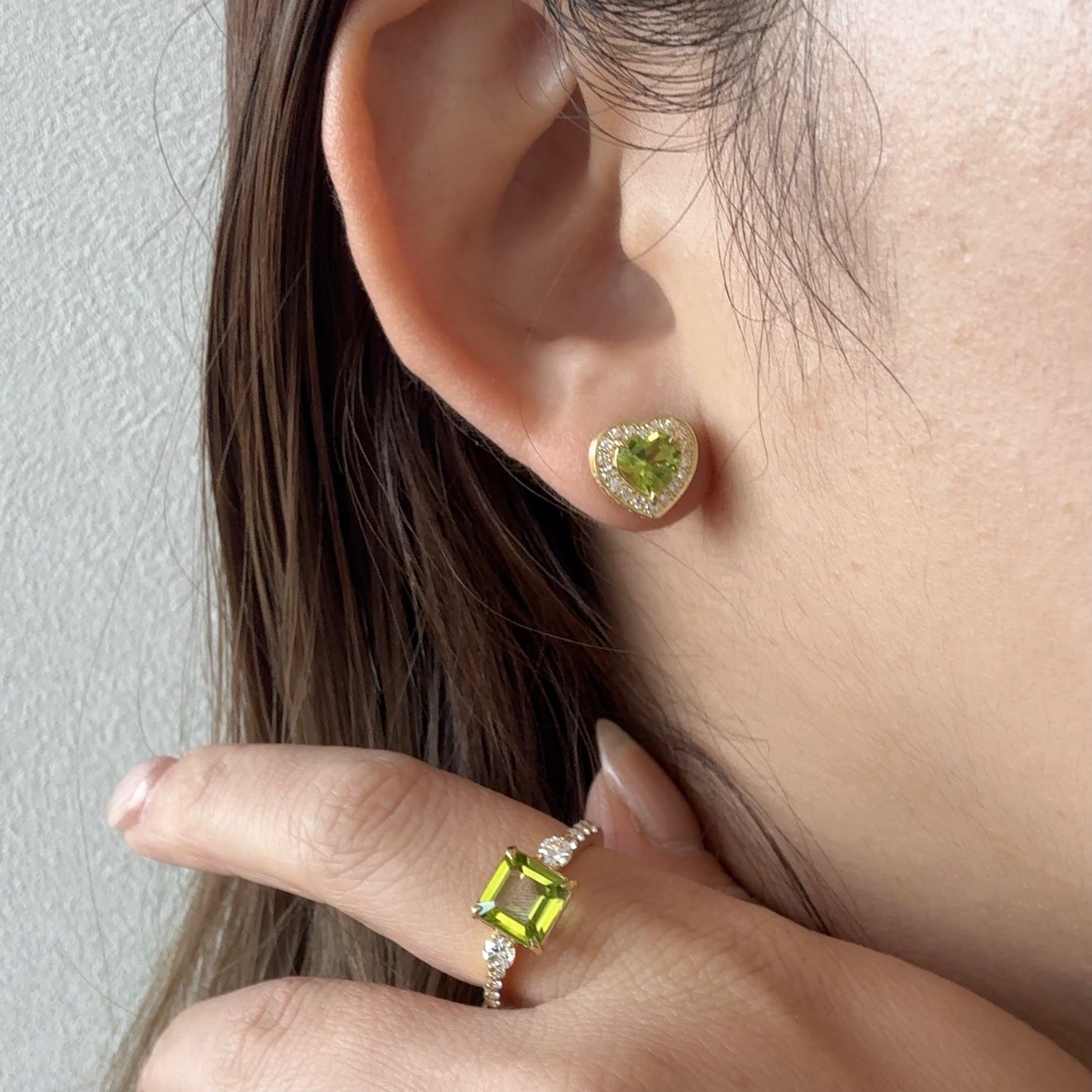 ［新作/エルダンジュ］ピアス ペリドット 0.5ct×2 HS