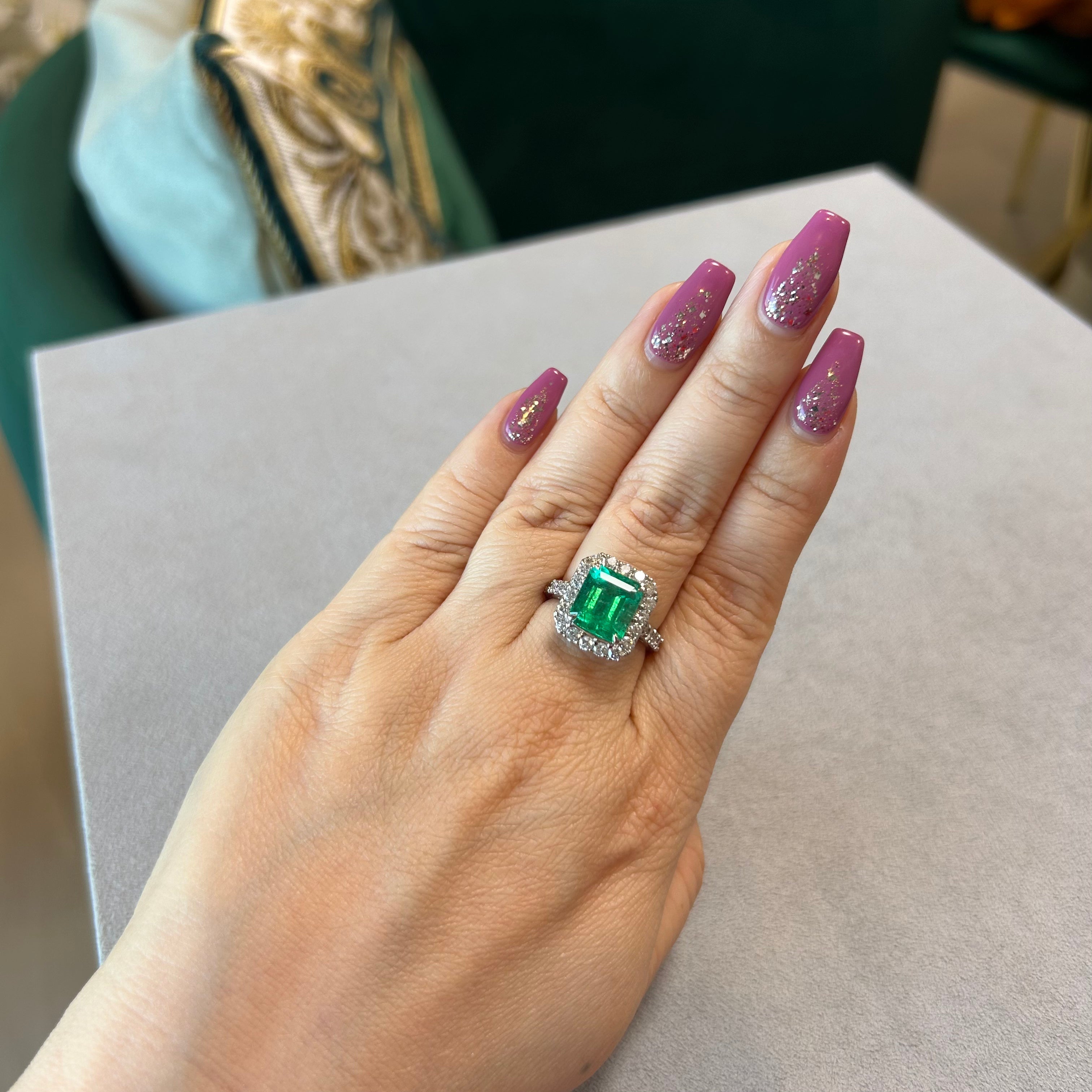 77-特品 エメラルドリング中石3.6ct前後 SQ PT〜鮮やか｜AYAKO SAKURAI（櫻井 彩子（サクライ アヤコ））公式通販サイト