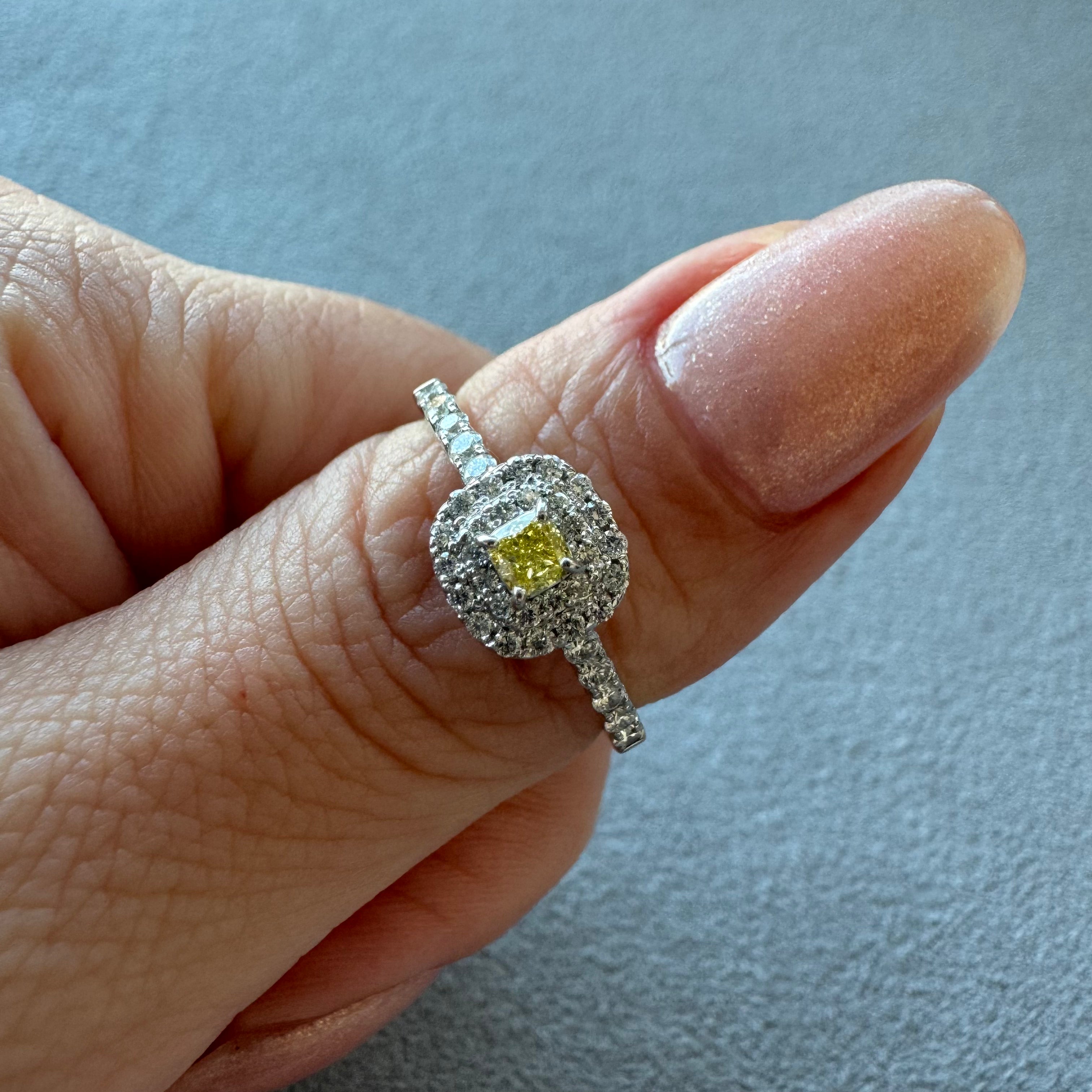 [ジョーヌ] リング ダイヤ SQ