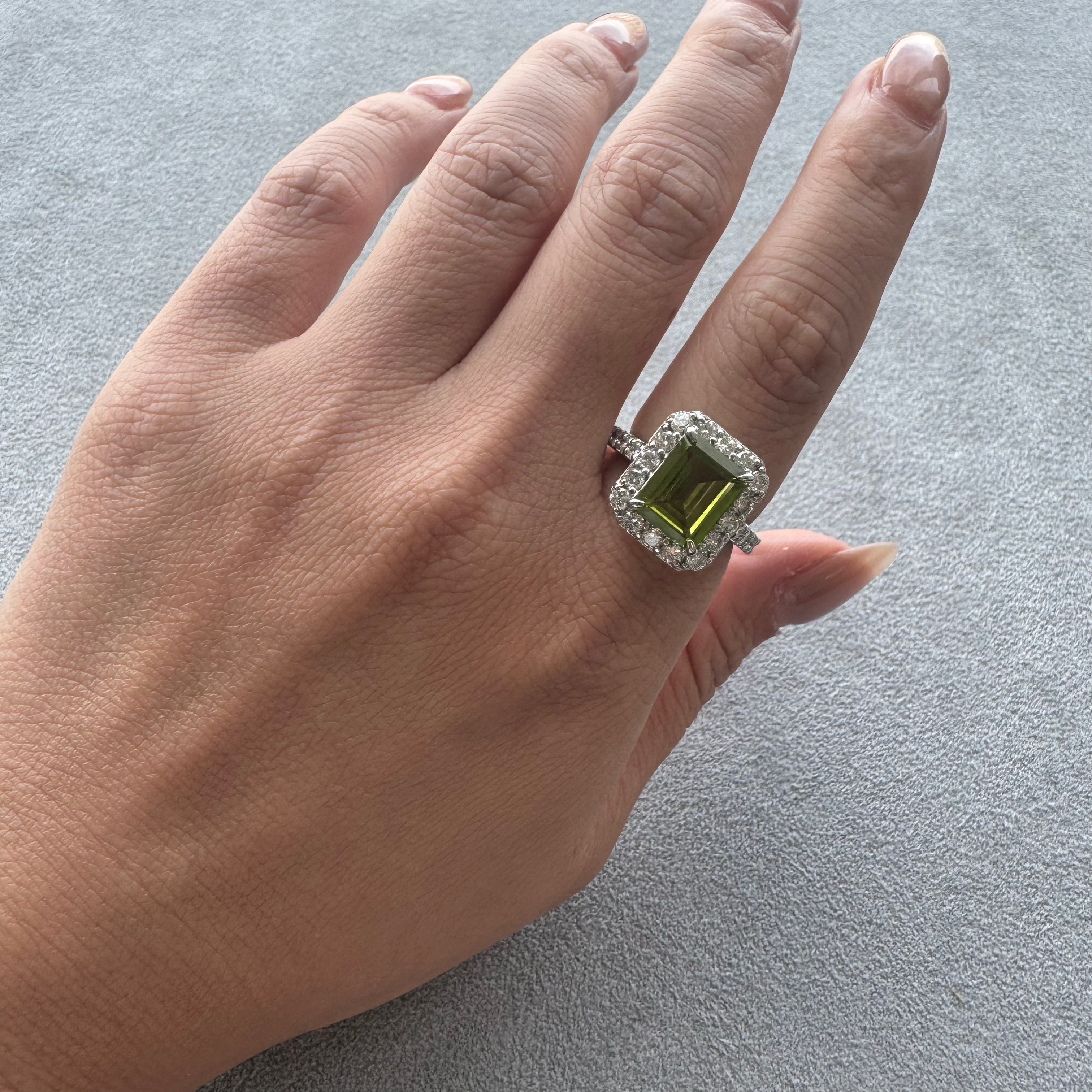 ［一点物］リング ペリドット 3ct SQ PT