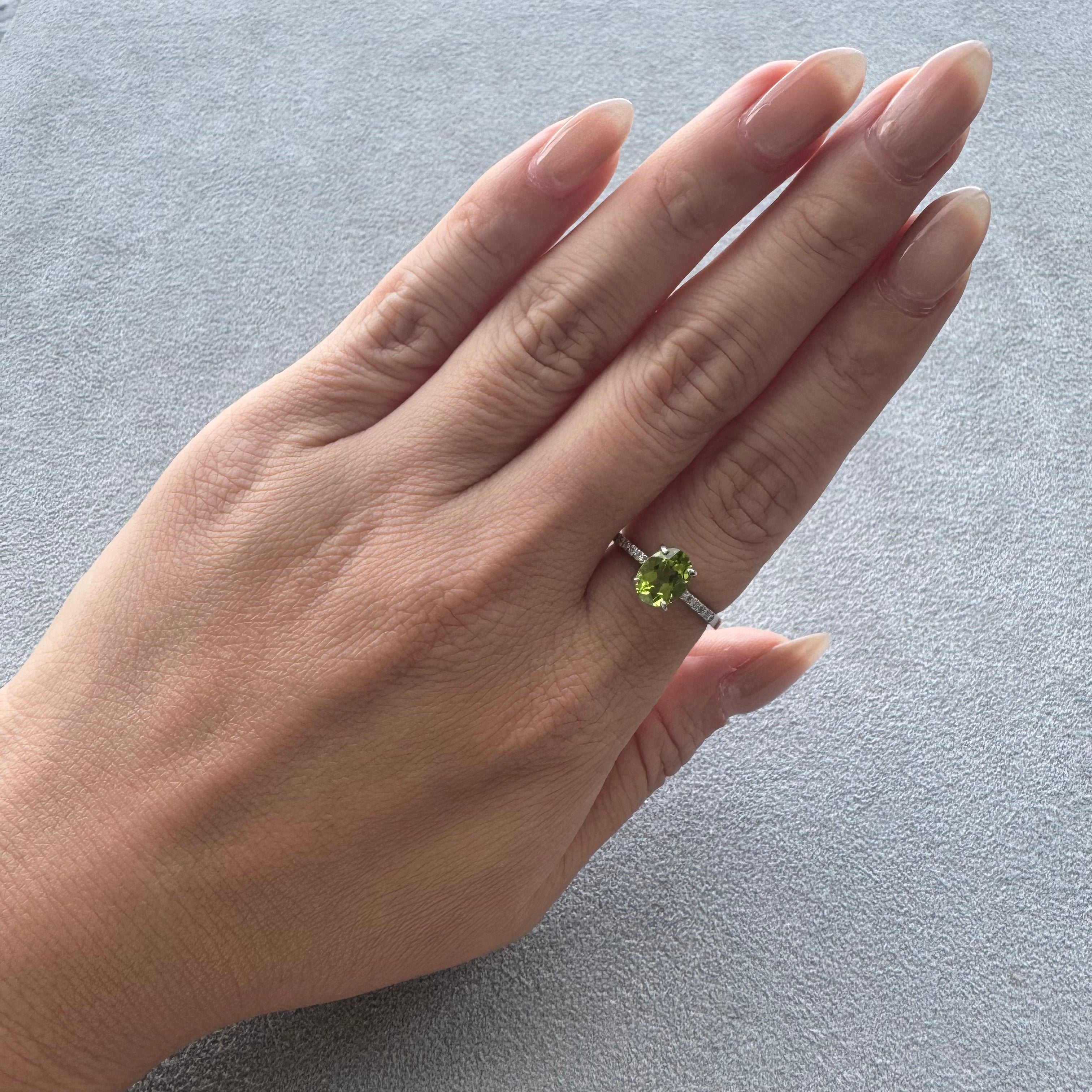 ［一点物］リング ペリドッツト 1.1ct OV PT