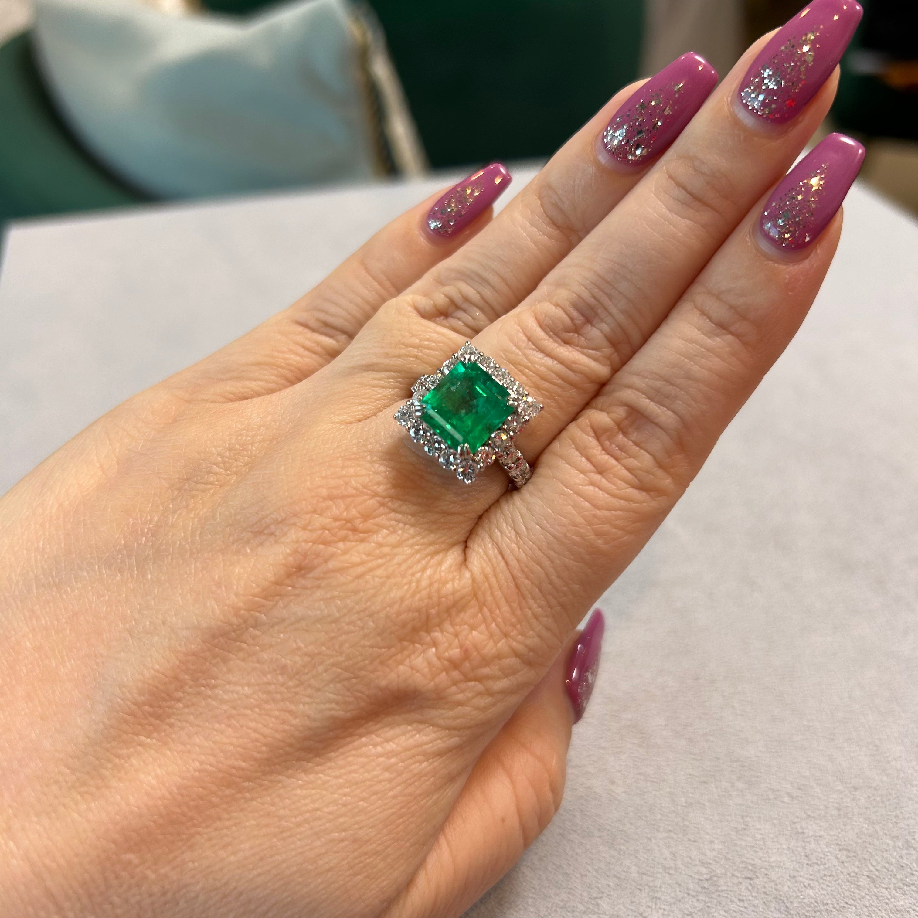 80-綺麗 エメラルドリング 中石3.7ct前後 SQ PT ～｜AYAKO SAKURAI（櫻井 彩子（サクライ アヤコ））公式通販サイト