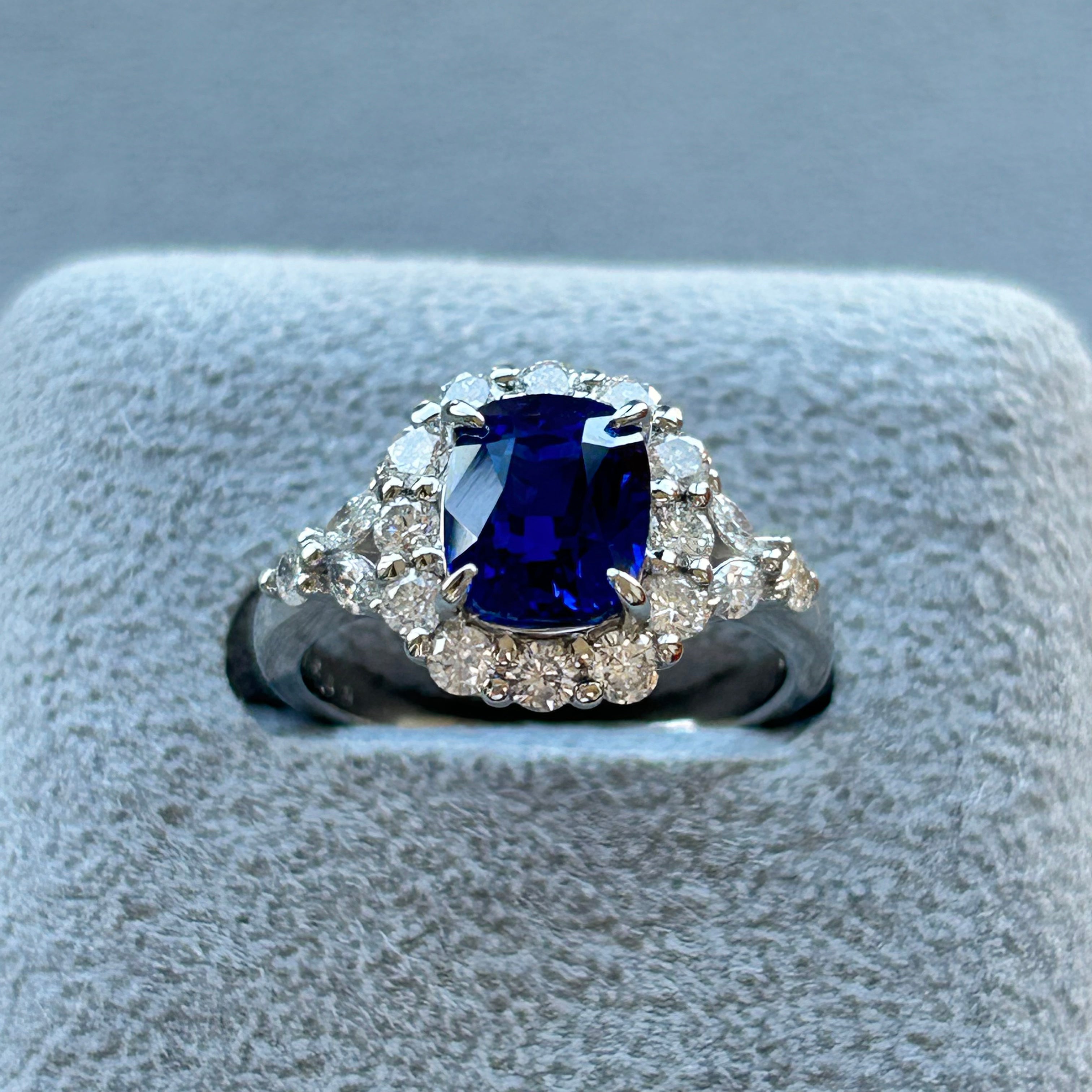 23_綺麗 ブルーサファイア 中石2.5ct　PT SQ リング〜GIA スリランカ産｜AYAKO SAKURAI（櫻井 彩子（サクライ アヤコ））公式通販サイト