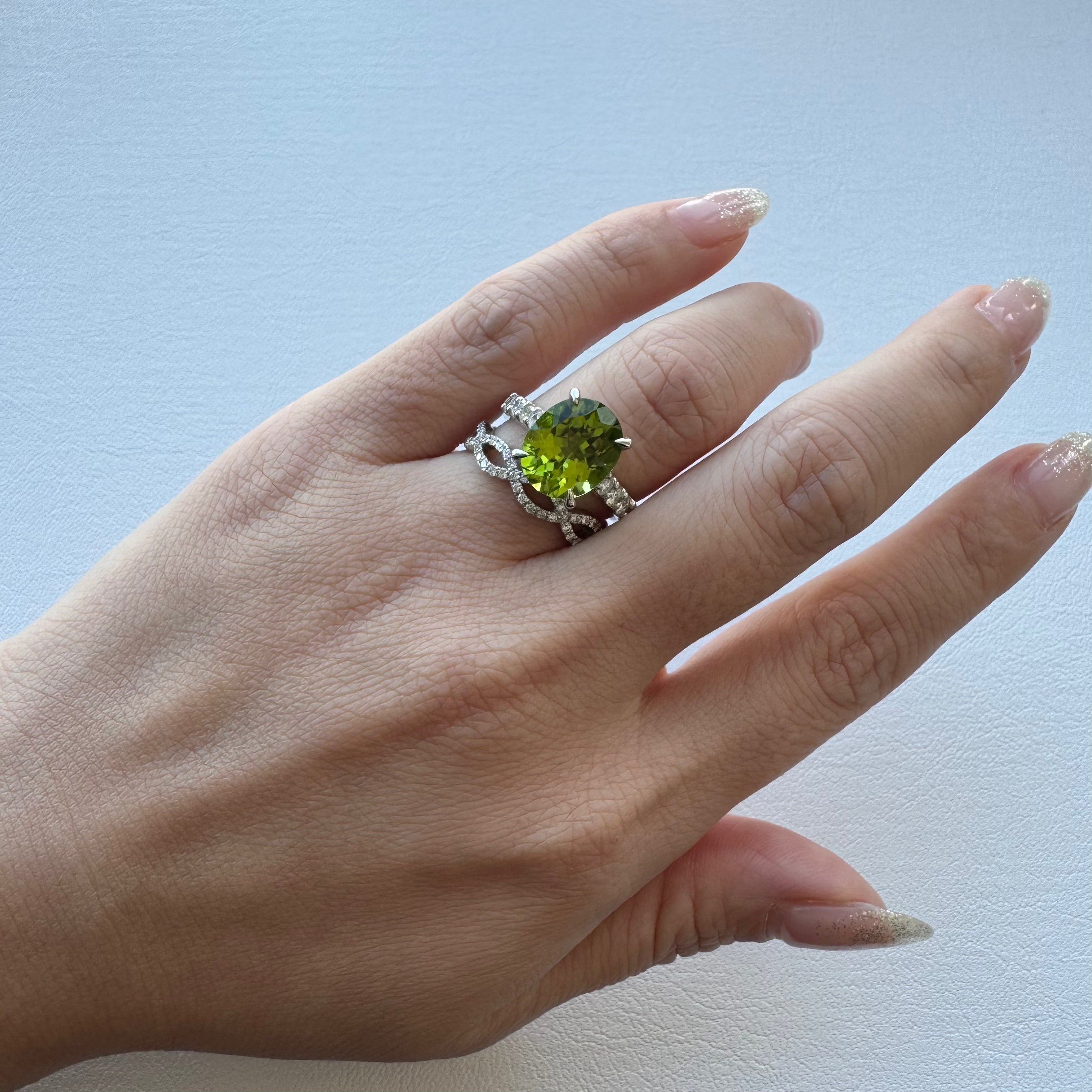 182［一点物/ソワレ］リング ペリドット 4.2ct前後 OV PT