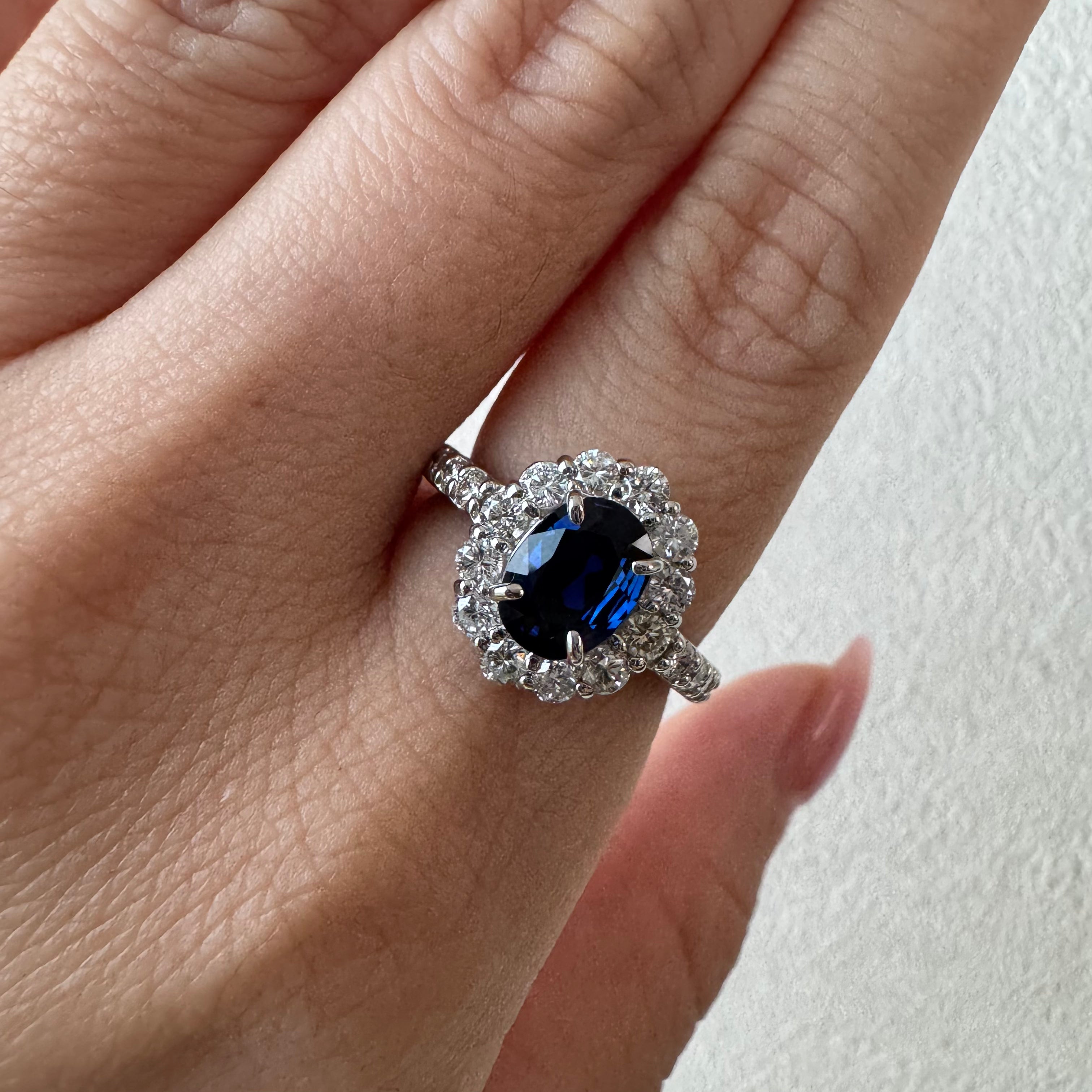 ［一点物］キャサリン妃巻き リング サファイア 1.3ct OV  PT