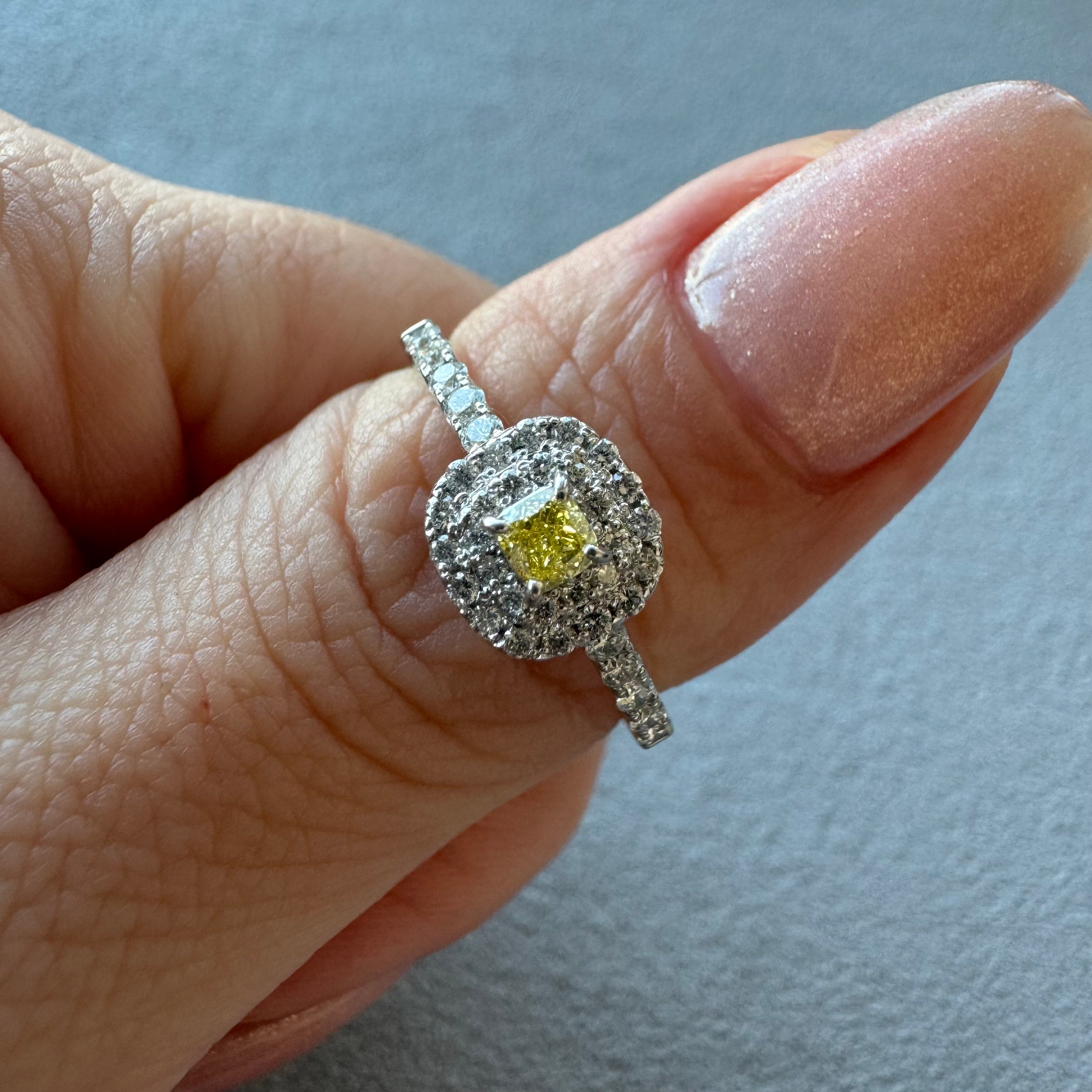 [ジョーヌ] リング ダイヤ SQ