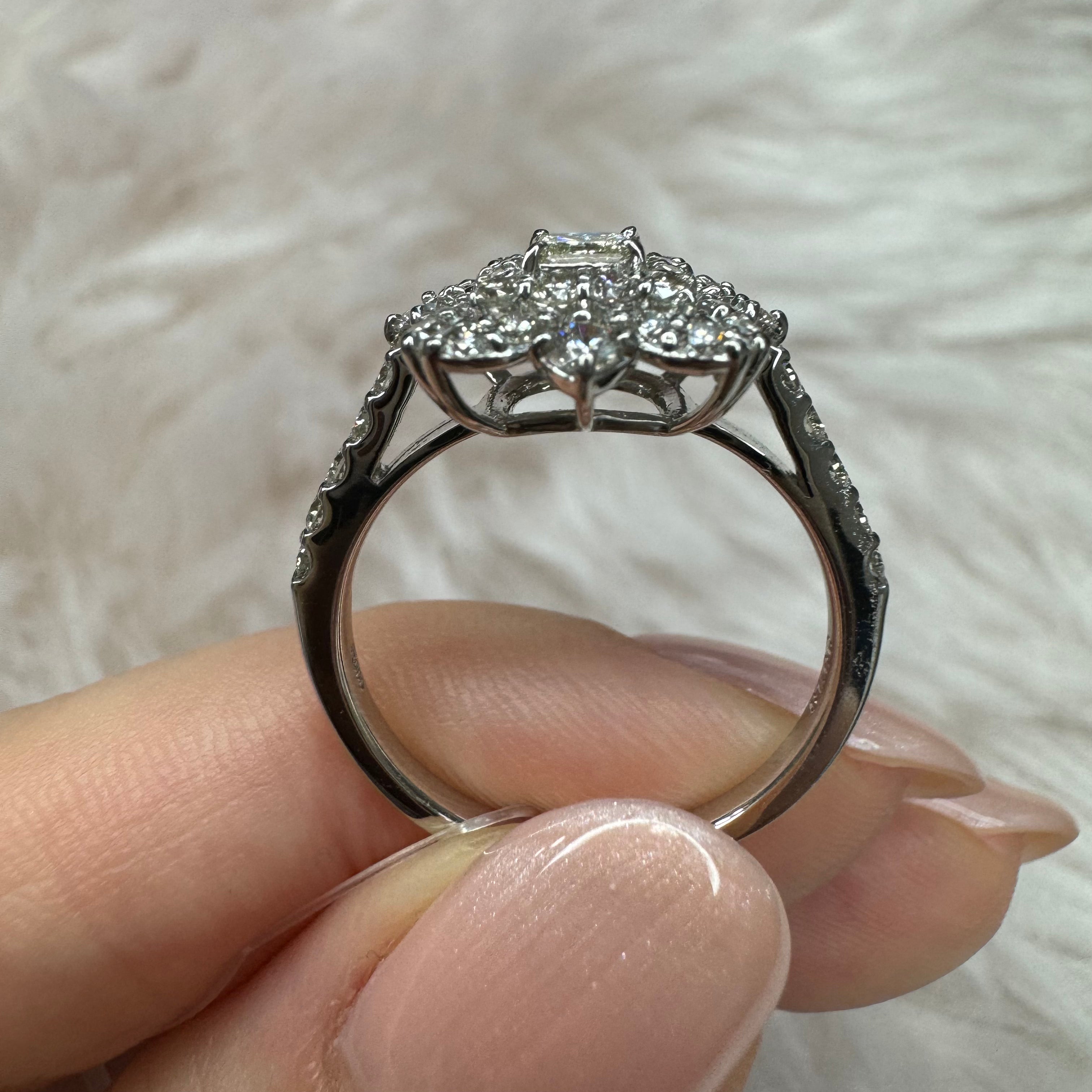 新作 アラベスク〜白いダイヤ&ラウンドメレ｜AYAKO SAKURAI（櫻井 彩子（サクライ アヤコ））公式通販サイト