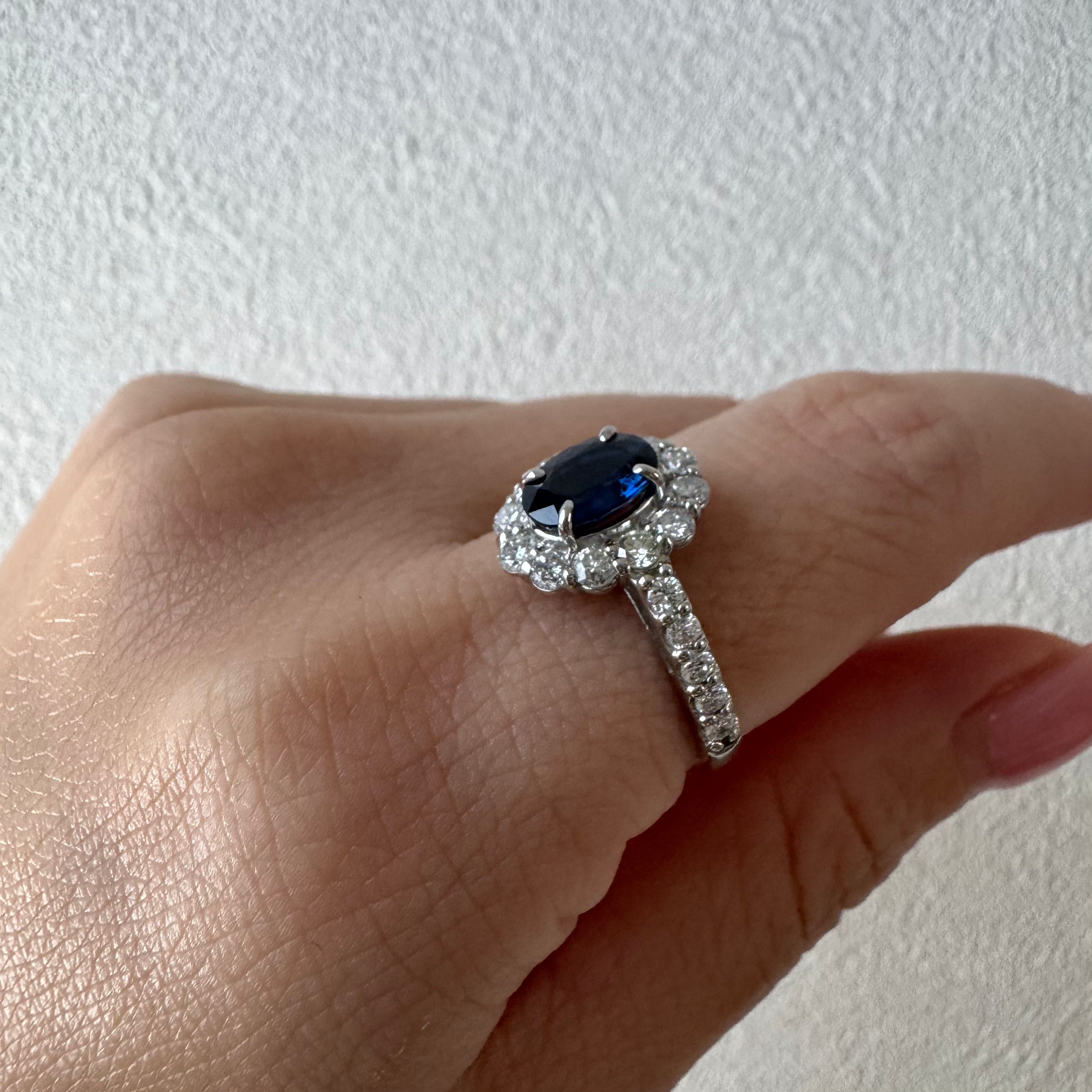 ［一点物］キャサリン妃巻き リング サファイア 1.3ct OV  PT