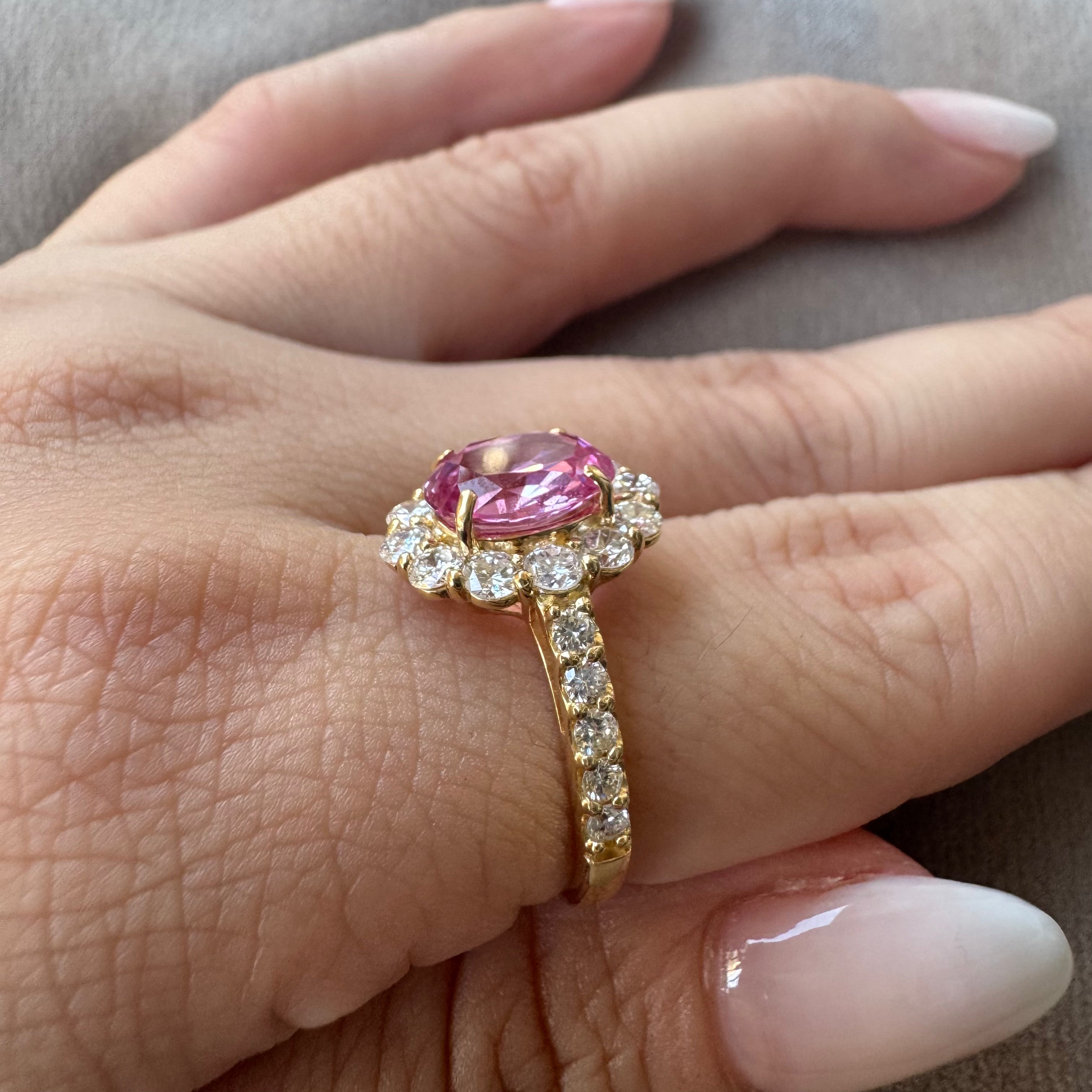 ［一点物］キャサリン妃巻き リング ピンクサファイア 2.4ct OV  K18YG