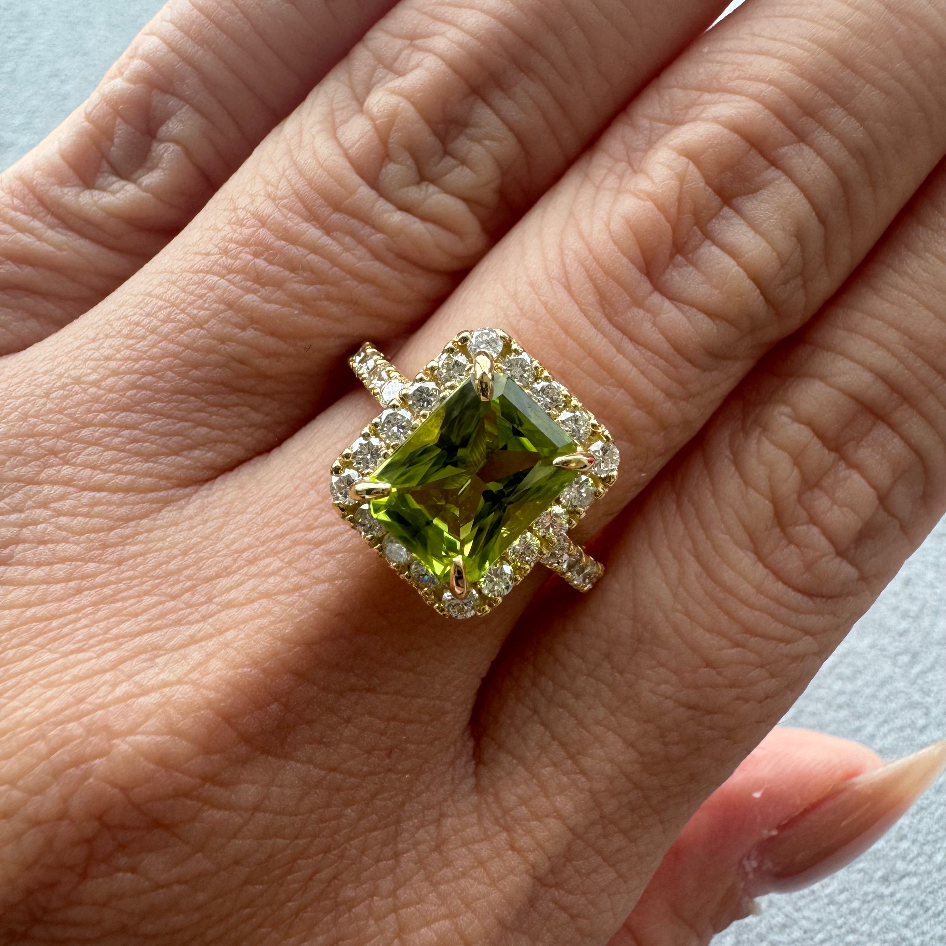 ［一点物］リング ペリドット 2ct SQ K18YG