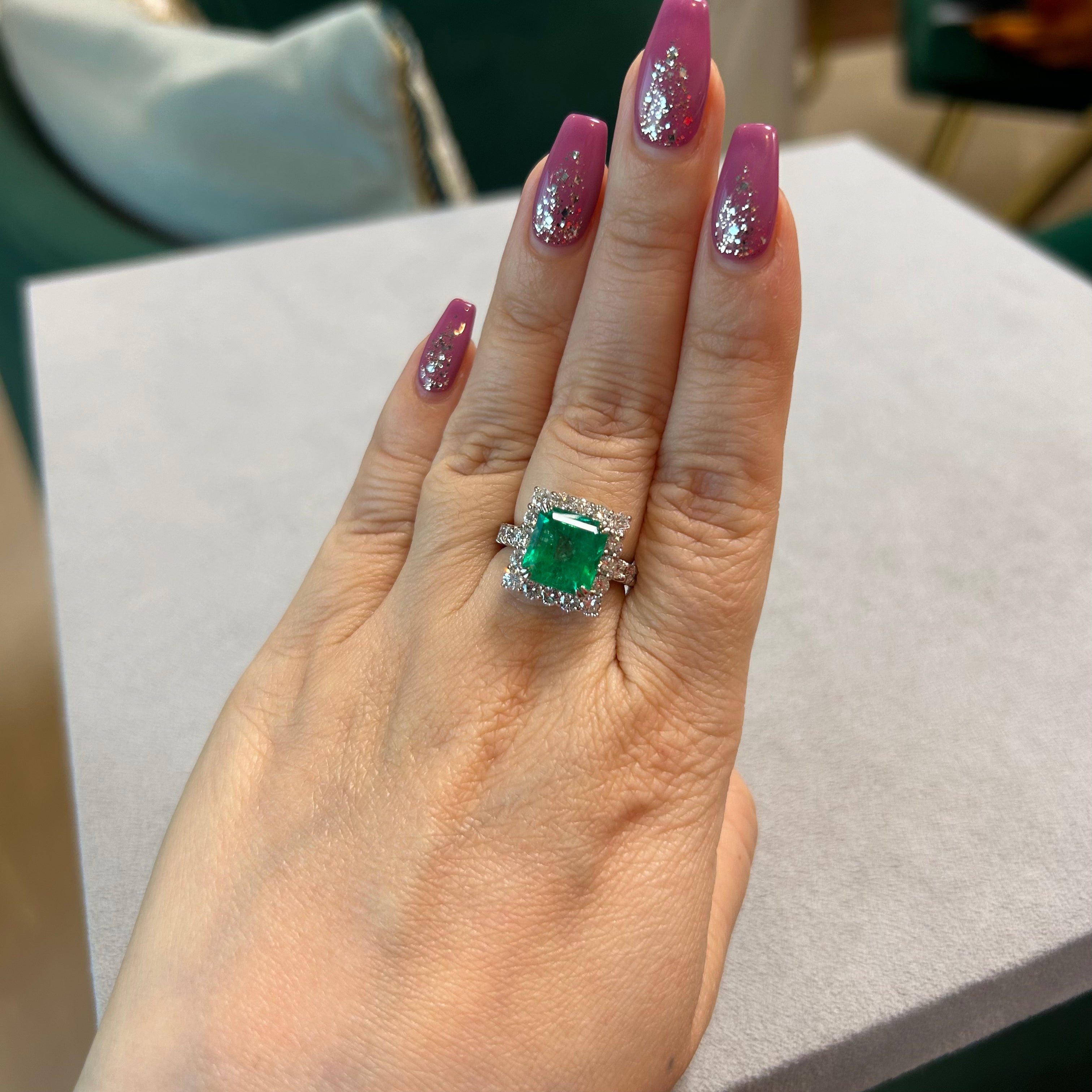 80-綺麗 エメラルドリング 中石3.7ct前後 SQ PT ～｜AYAKO SAKURAI（櫻井 彩子（サクライ アヤコ））公式通販サイト