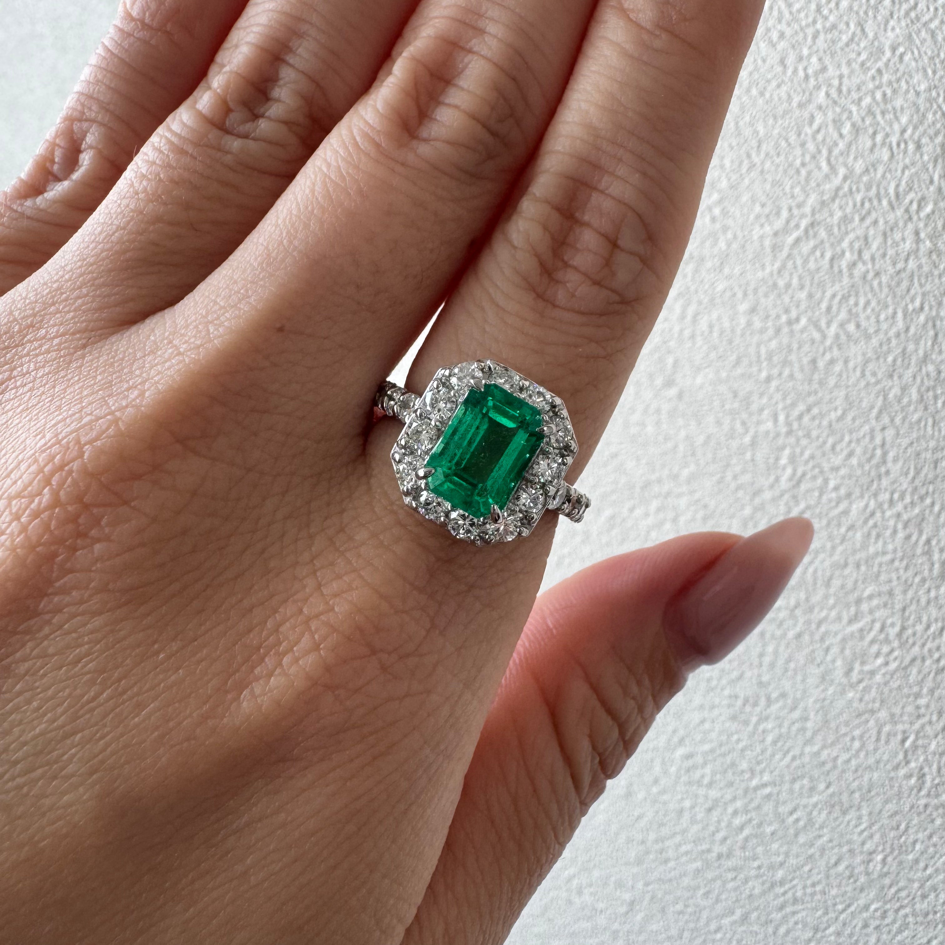 2［一点物］リング エメラルド 1.8ct SQ PT