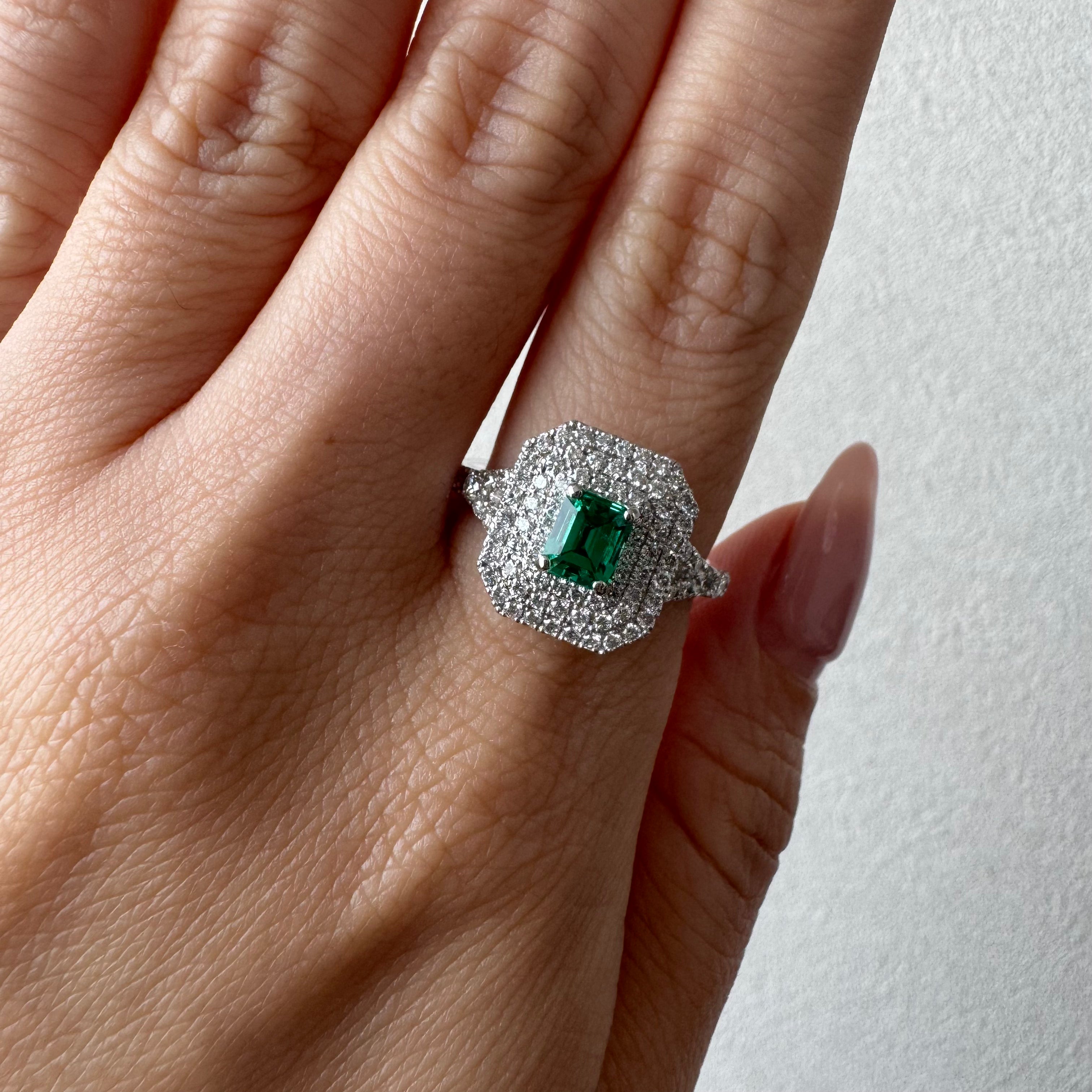 ［一点物/アドラーブル］リング 最高級 ノンオイル エメラルド 0.5ct SQ PT〜GIA 世界に一つだけ♡