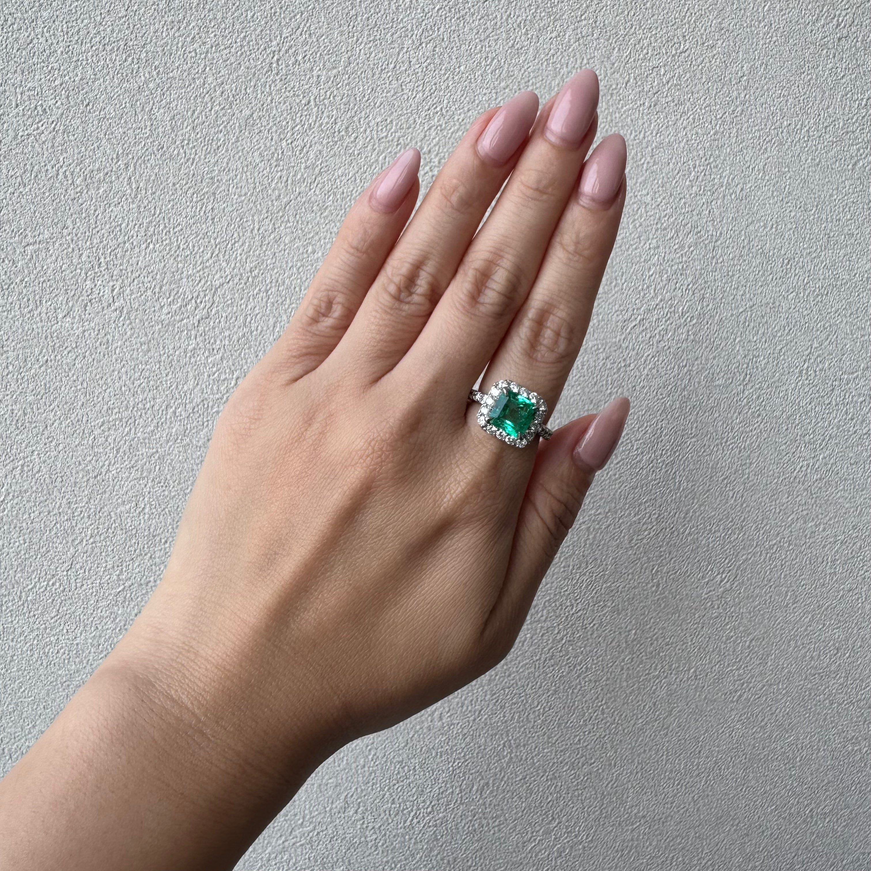 6［一点物］リング エメラルド 2.3ct SQ PT