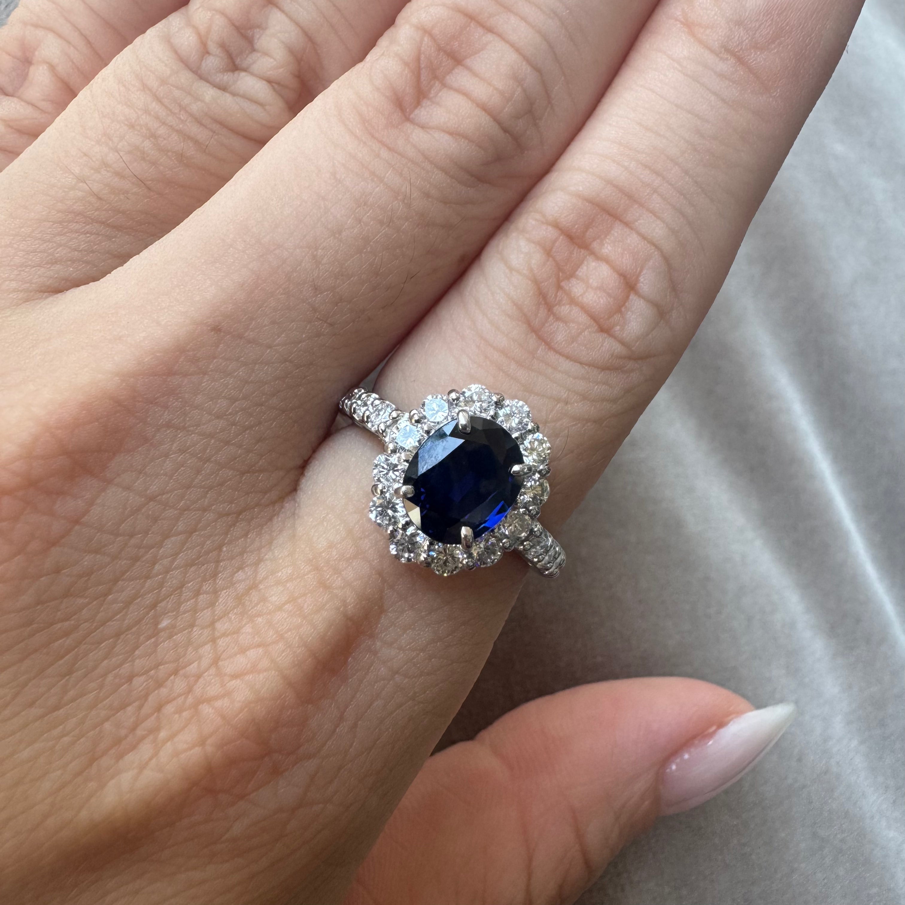 ［一点物］キャサリン妃巻き リング サファイア 1.7ct OV  PT