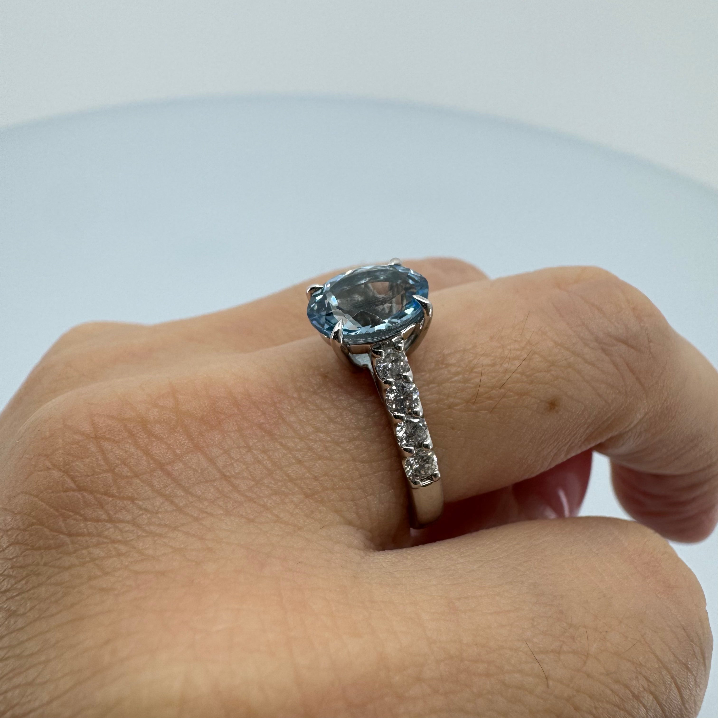 ［一点物/ソワレ］リング アクアマリン 1.8ct OV PT