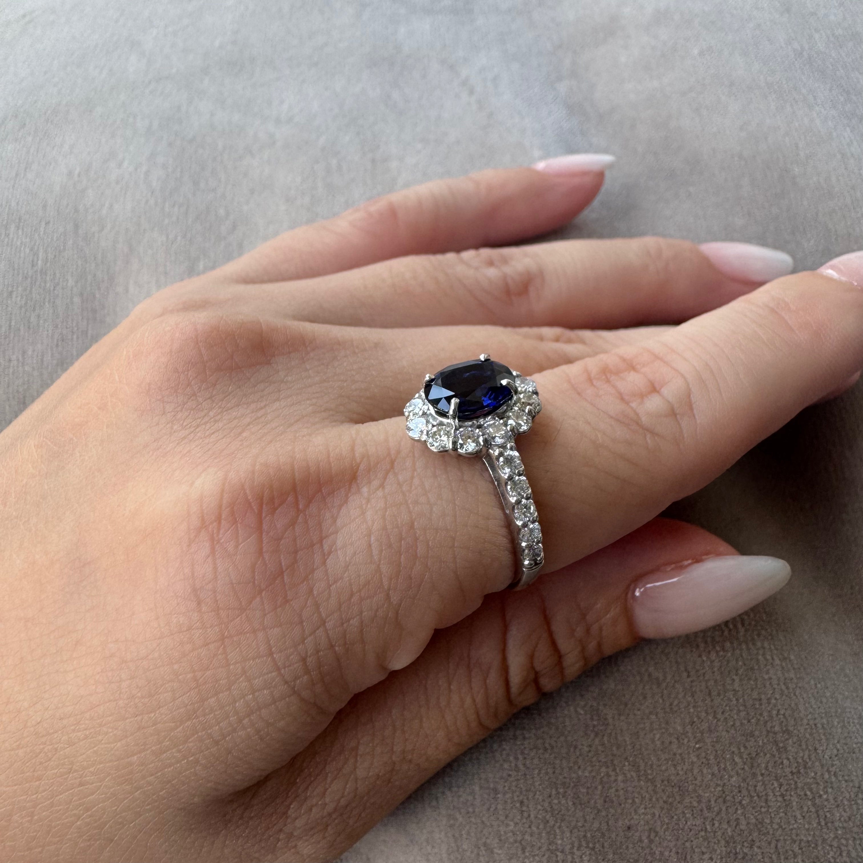 ［一点物］キャサリン妃巻き リング サファイア 1.7ct OV  PT