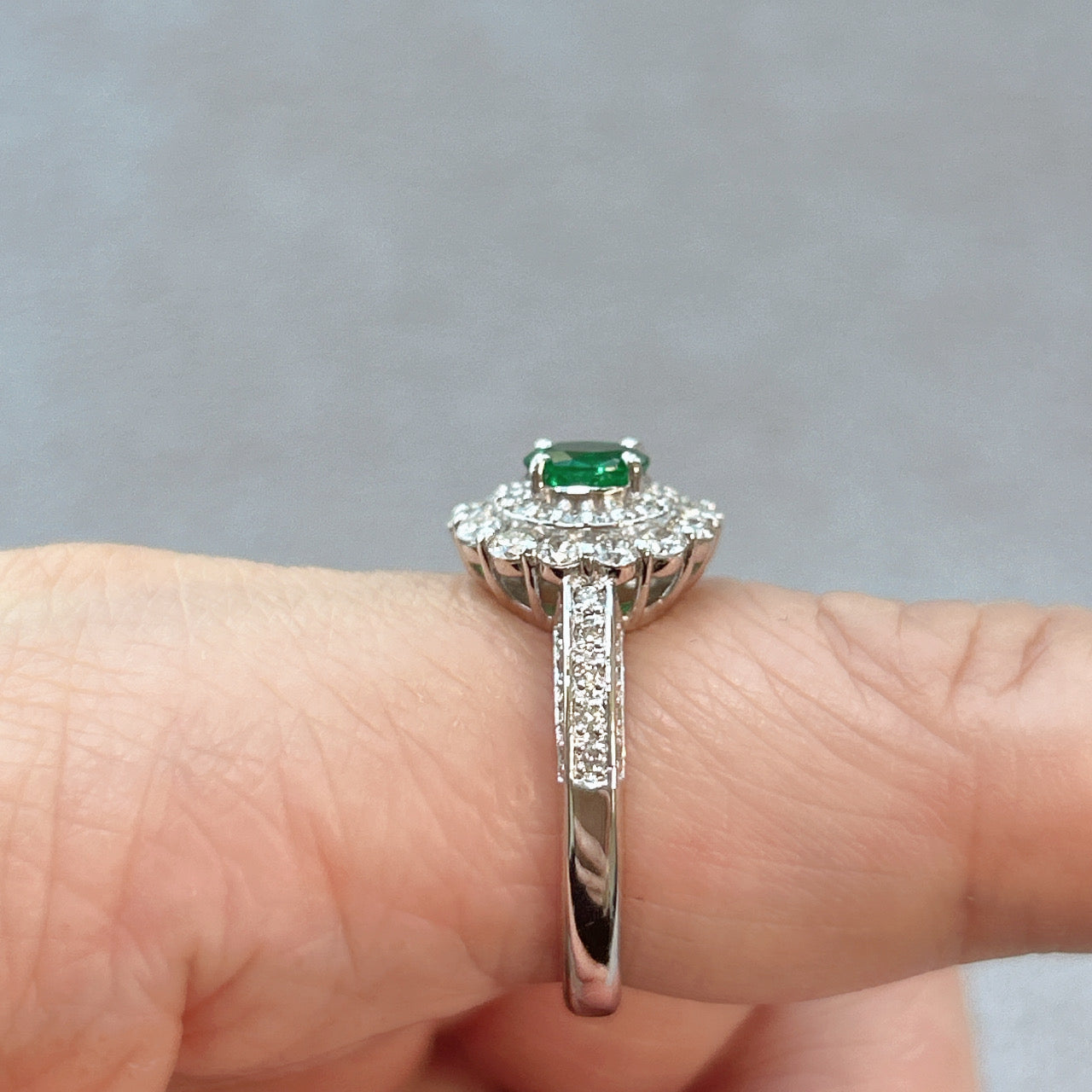 46［一点物］リング エメラルド 0.57ct RO PT