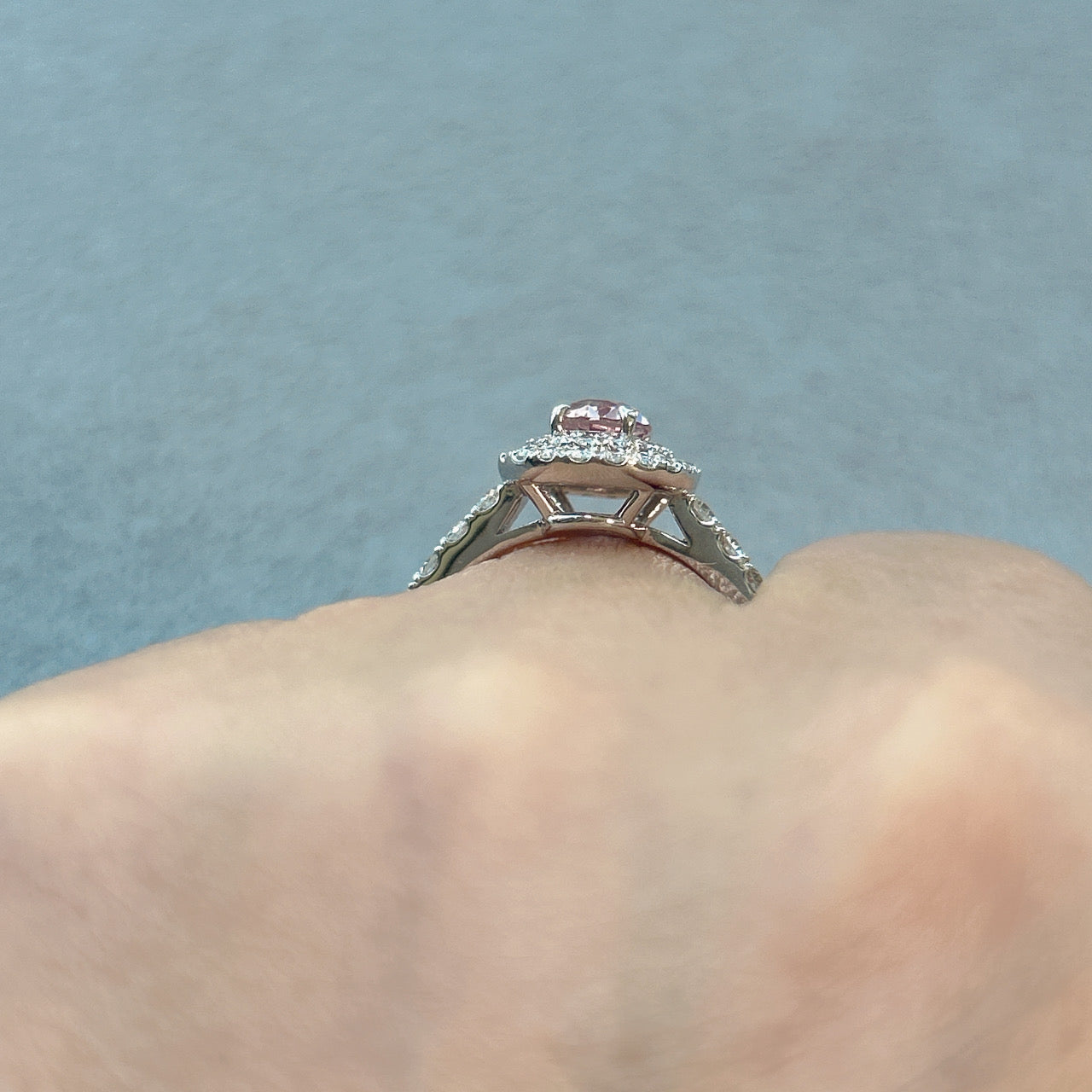 130［一点物］リング ノーヒート パパラチアサファイア 0.78ct OV PT