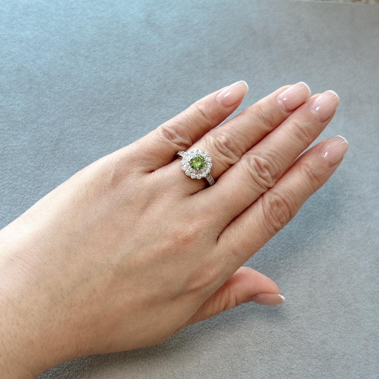 81［一点物］リング デマントイドガーネット 0.8ct RO PT