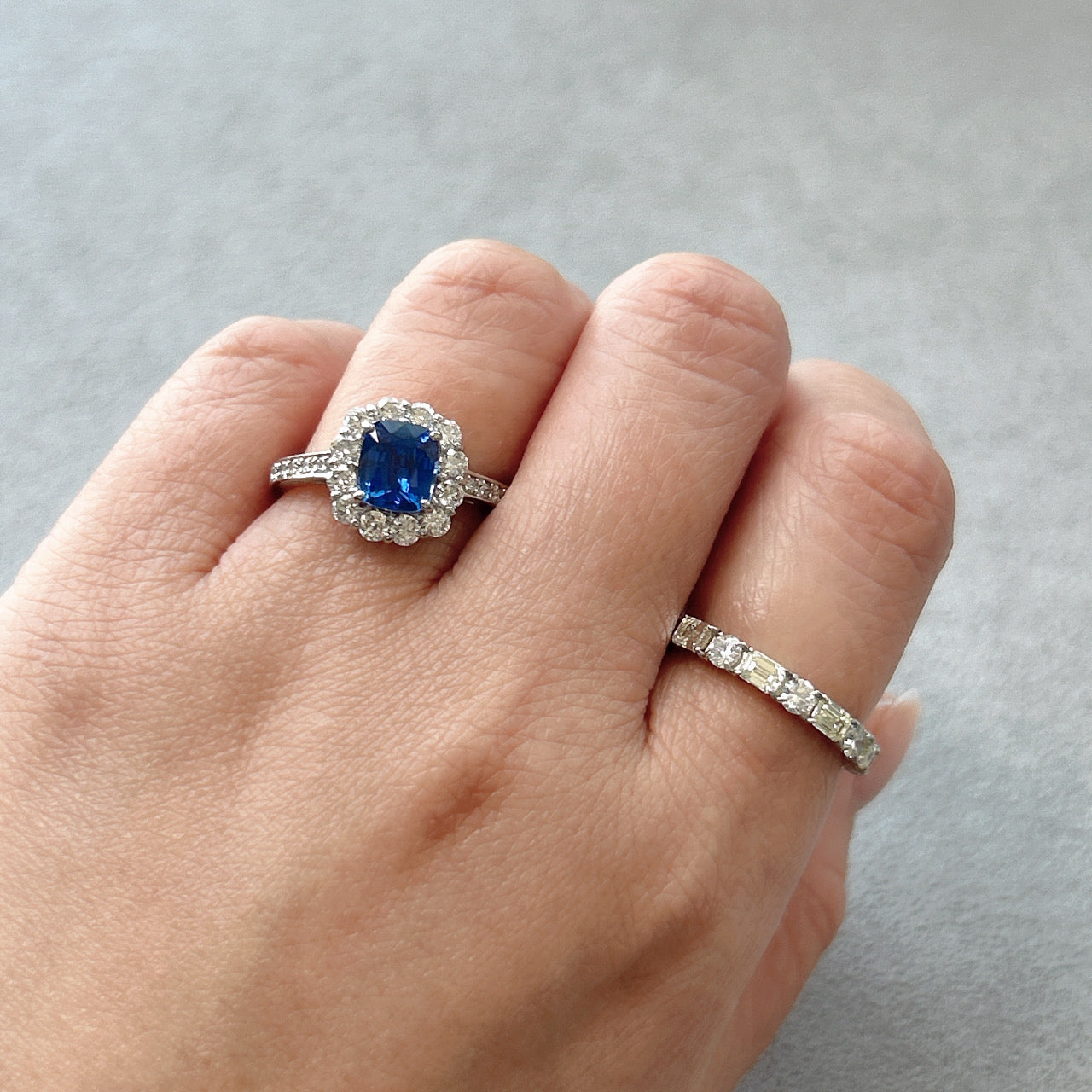 114［一点物］リング ロイヤルブルーサファイア 1.4ct OV PT