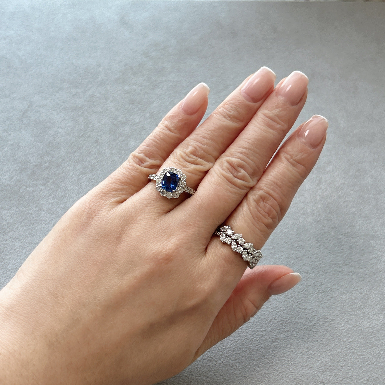 114［一点物］リング ロイヤルブルーサファイア 1.4ct OV PT