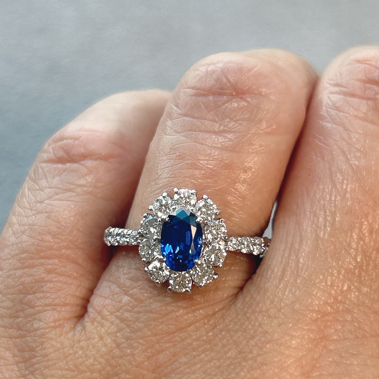 113［一点物/芍薬の夏休み］リング ロイヤルブルーサファイア 1ct OV PT