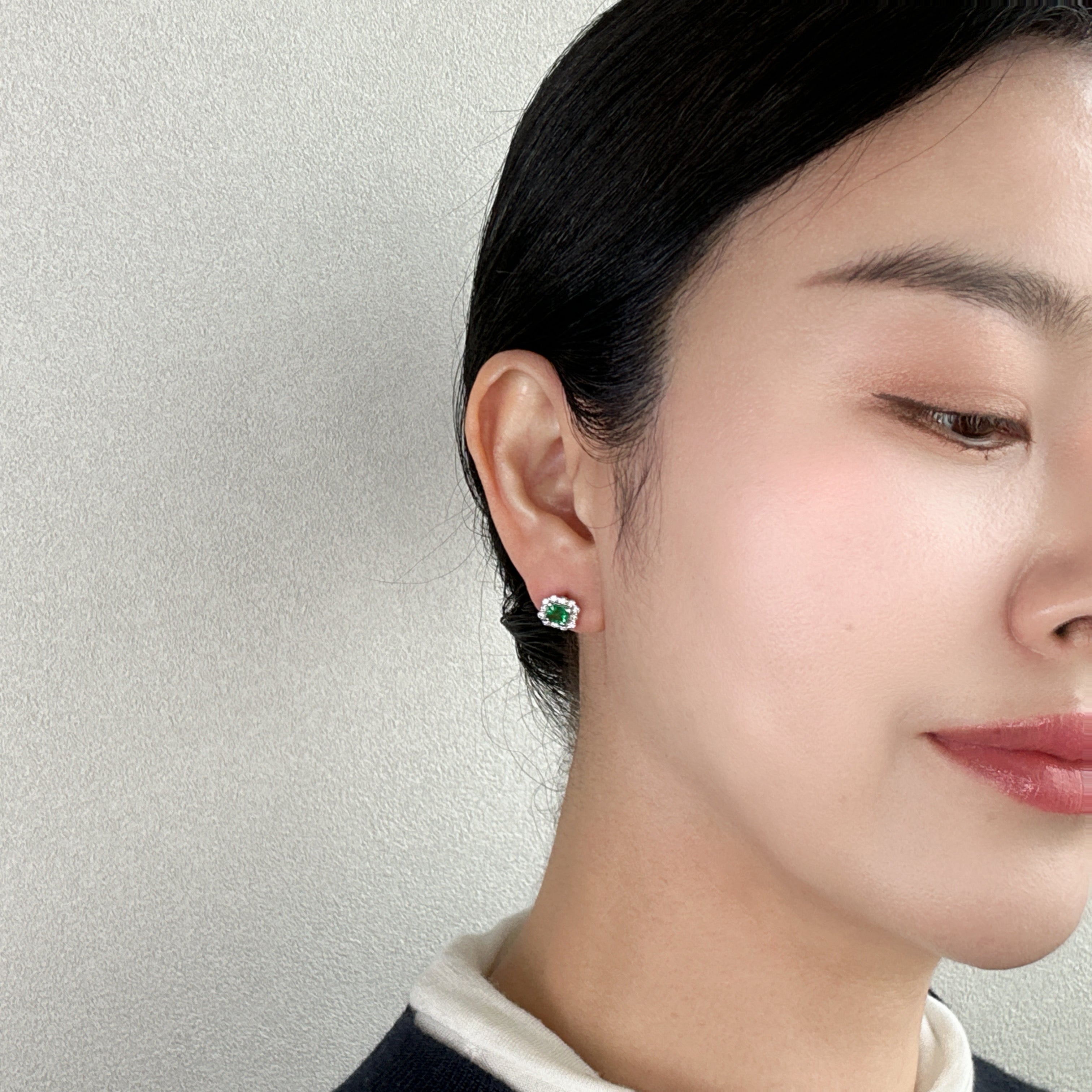 416［一点物］ピアス エメラルド 0.48ct SQ PT