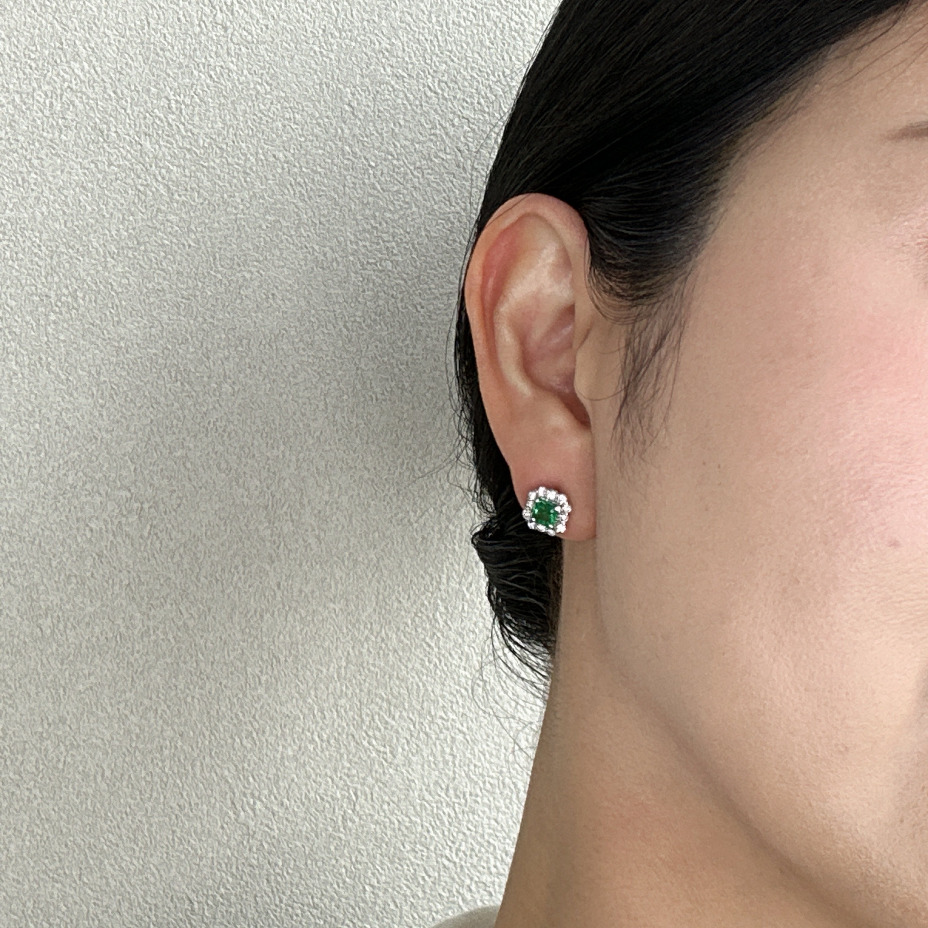 416［一点物］ピアス エメラルド 0.48ct SQ PT