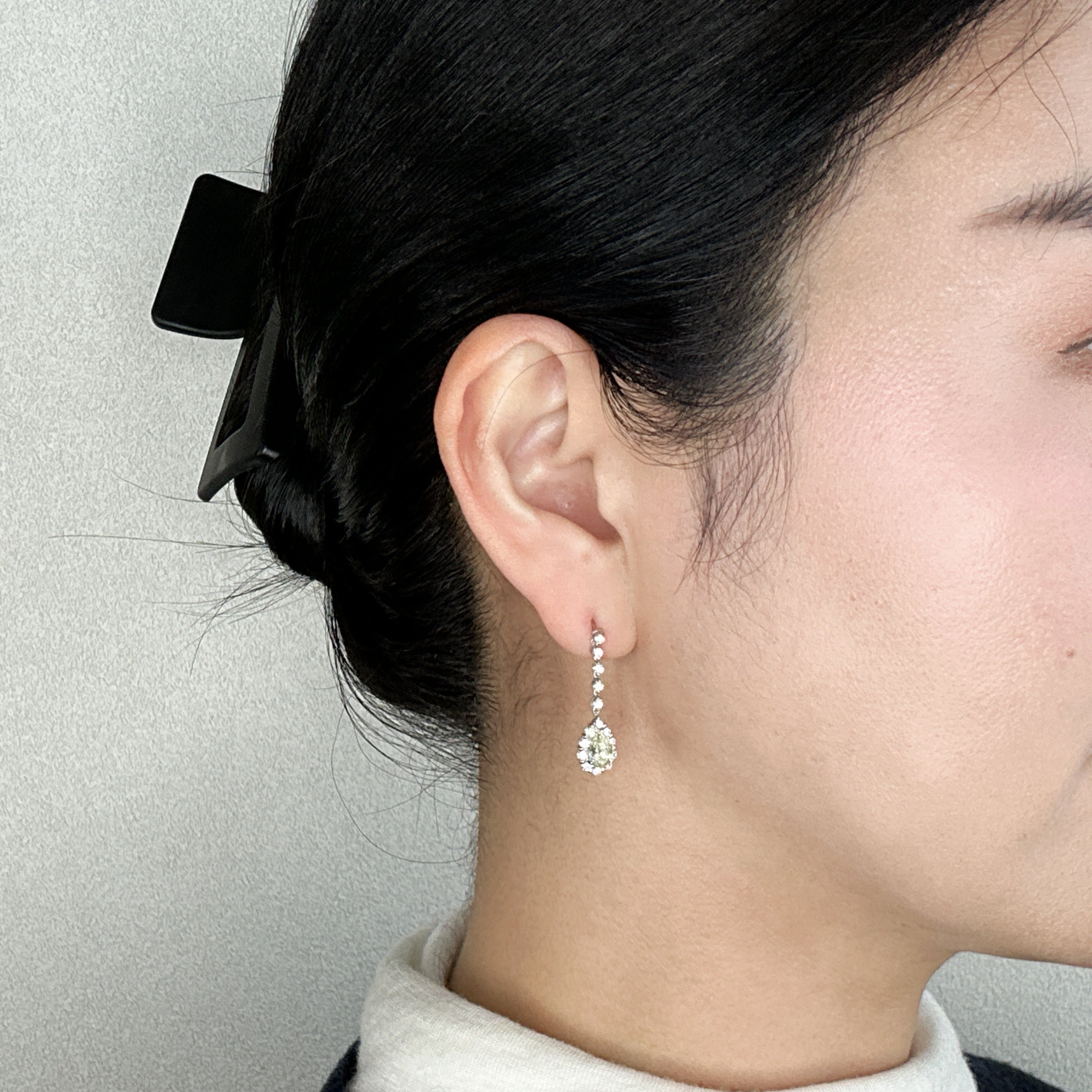 422［一点物］揺れるピアス ダイヤ 0.5ct前後×2 PS PT