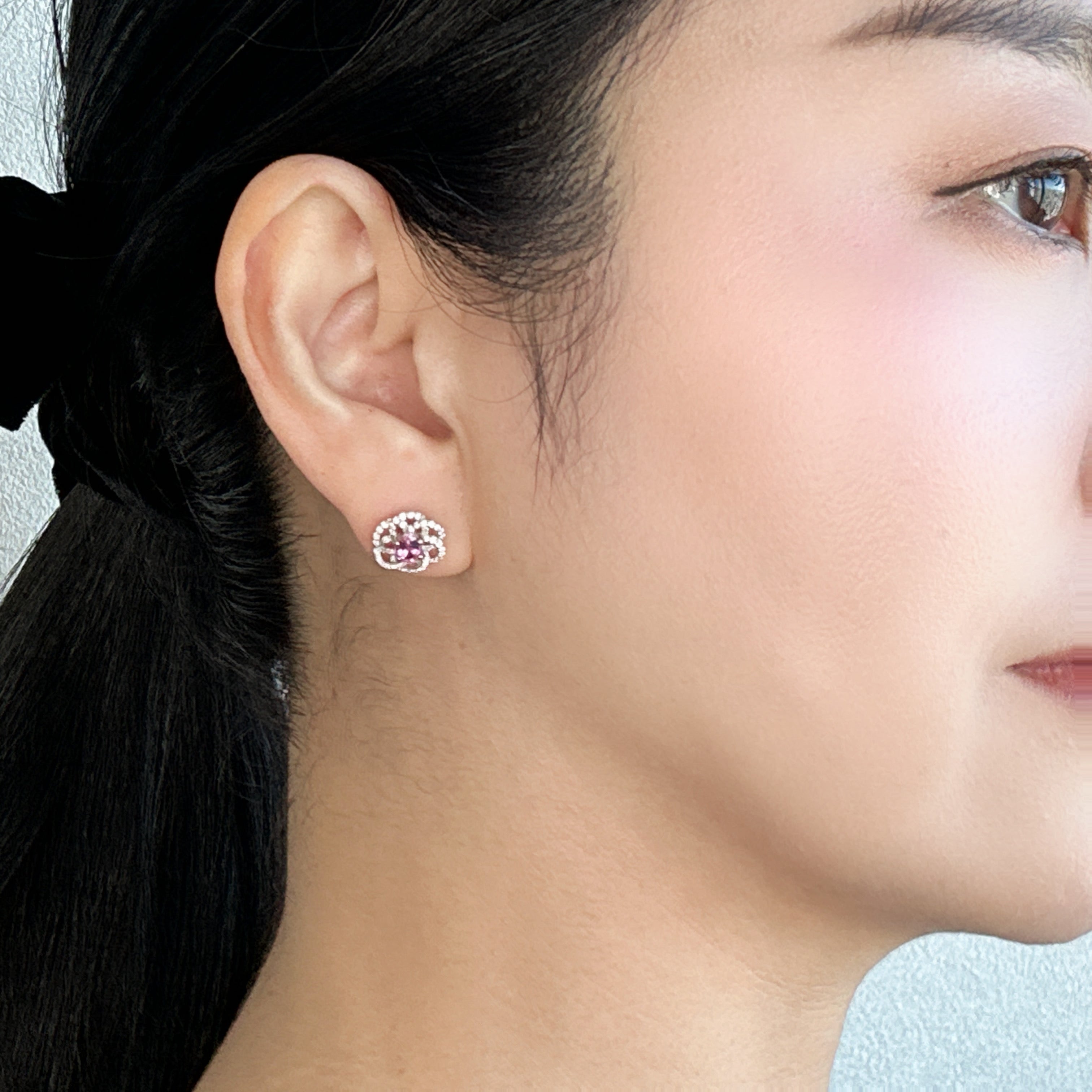 ［カメリアの🐢子ちゃん］ピアス ピンクサファイア 0.4ct×2 OV