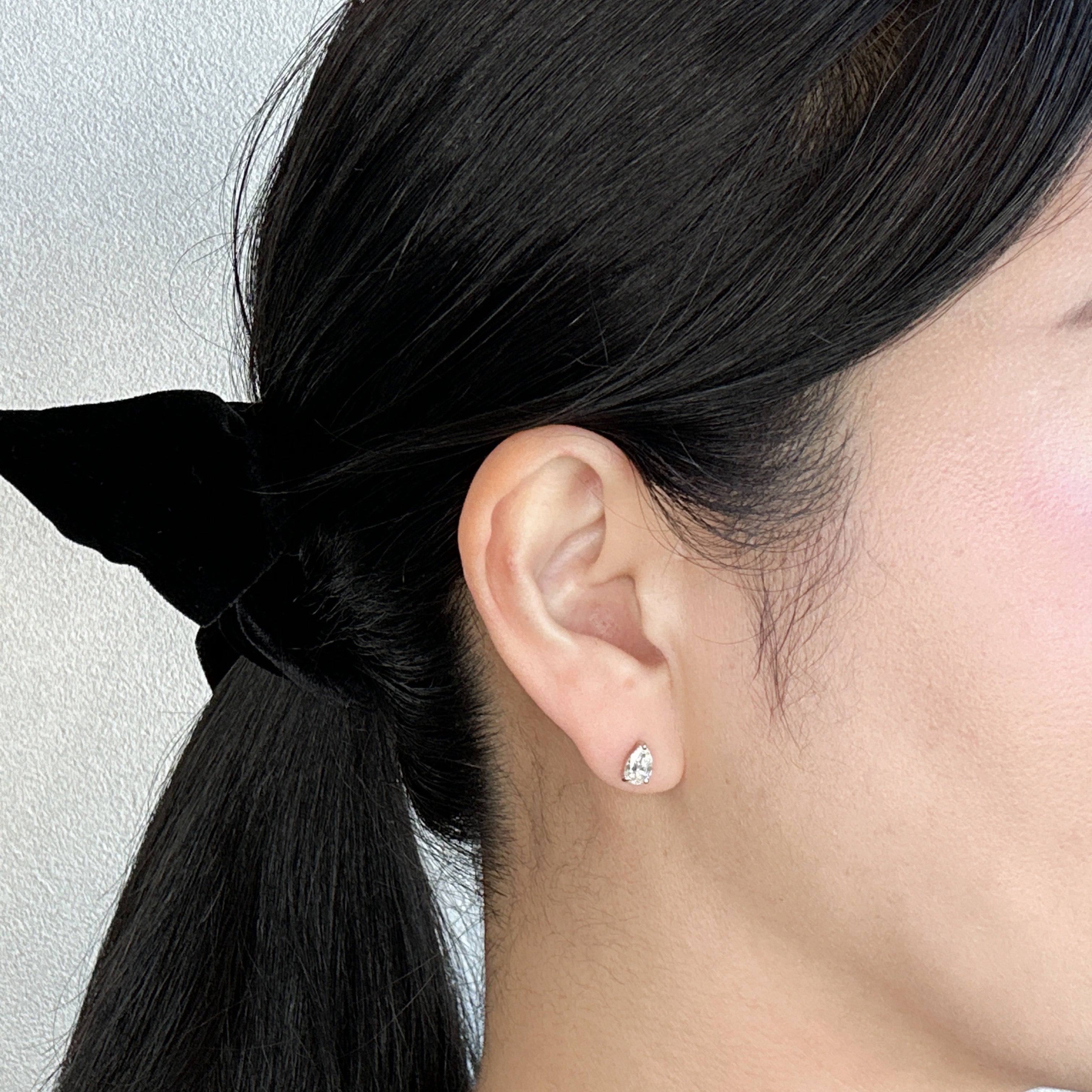 ［一点物/コリンヌ］ピアス ダイヤ 0.5ct×2 PS PT