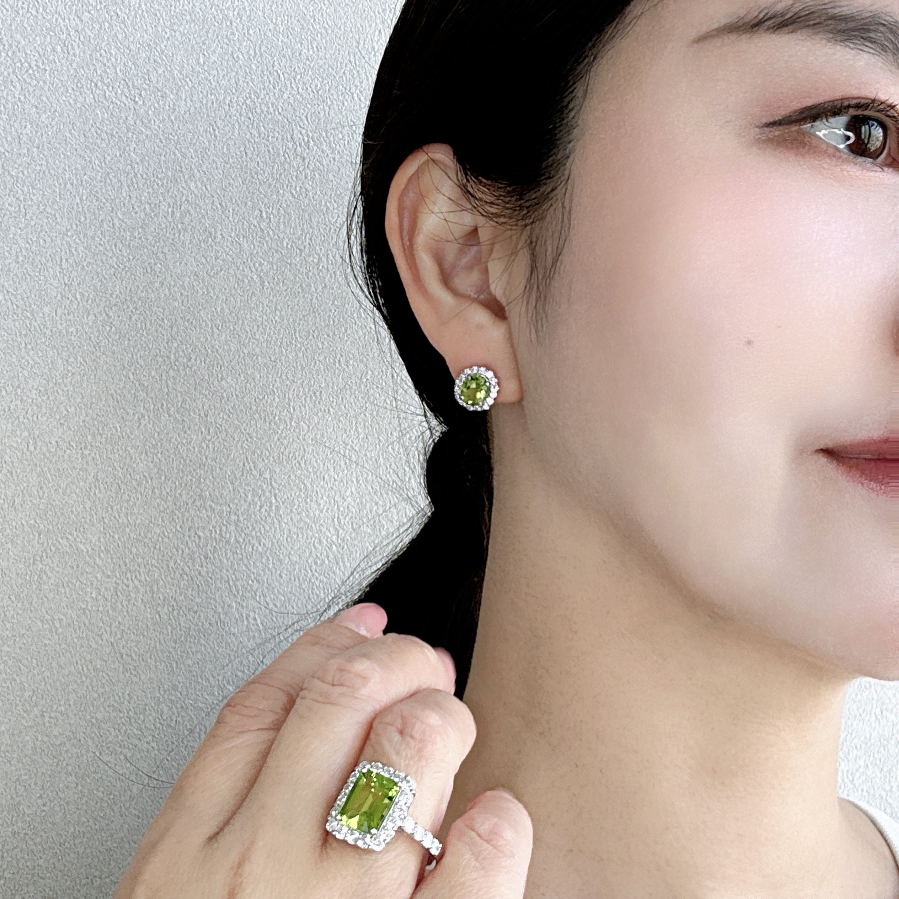 303［一点物］ピアス ペリドット 1.1ct×2 OV PT