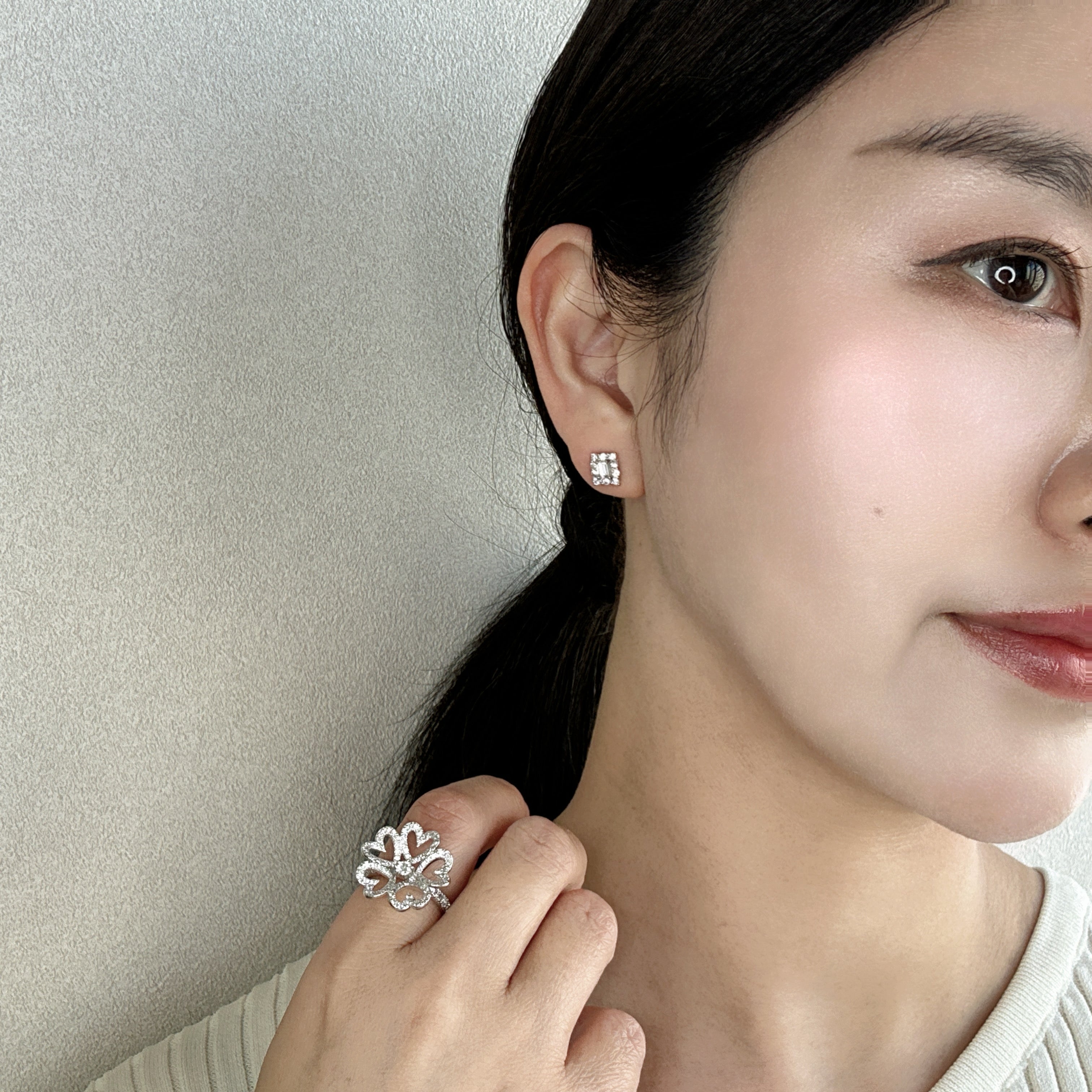 300［一点物］ピアス ダイヤ 0.2ct×2 BG PT