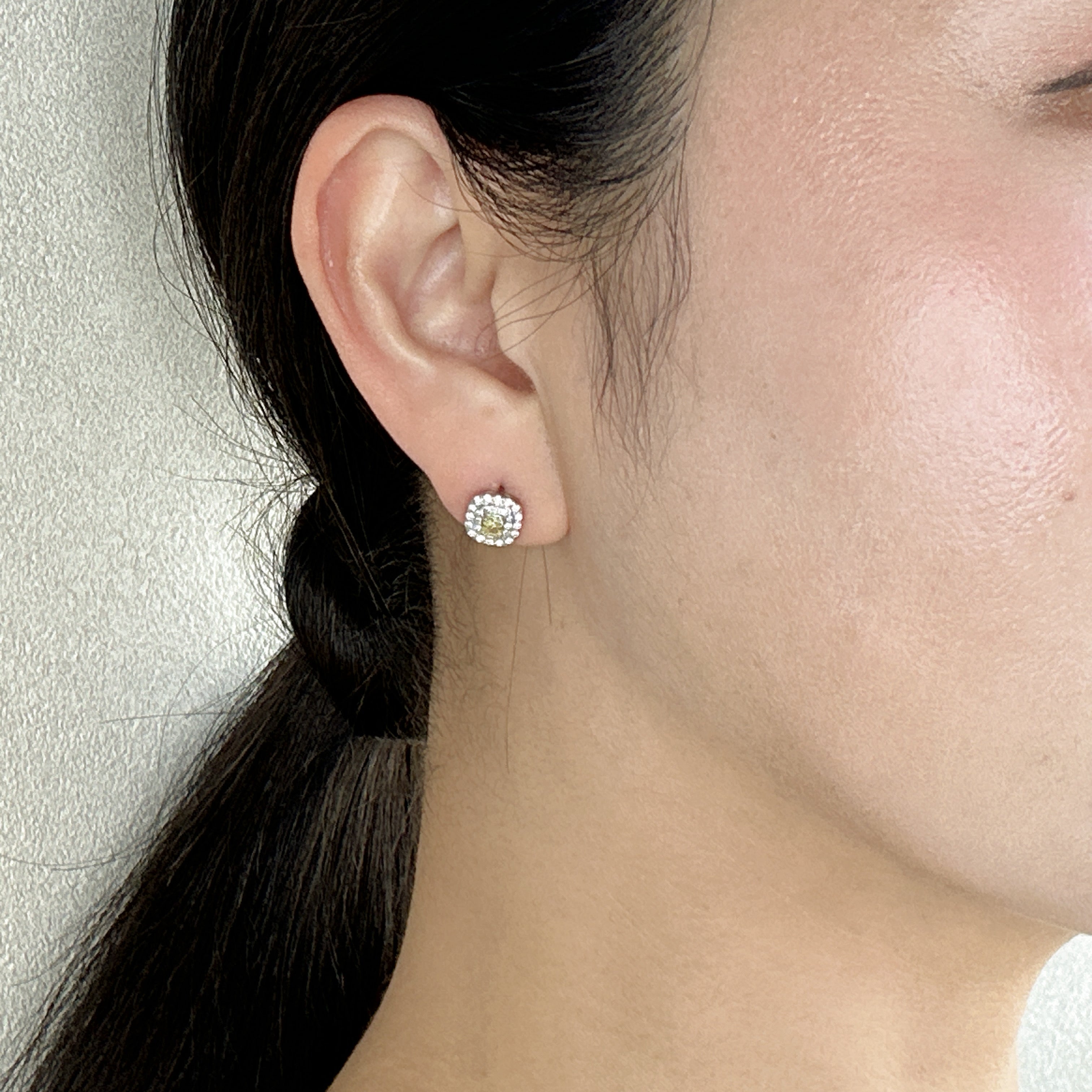 ［ジョーヌ］ピアス ダイヤ 0.15ct×2 SQ PT