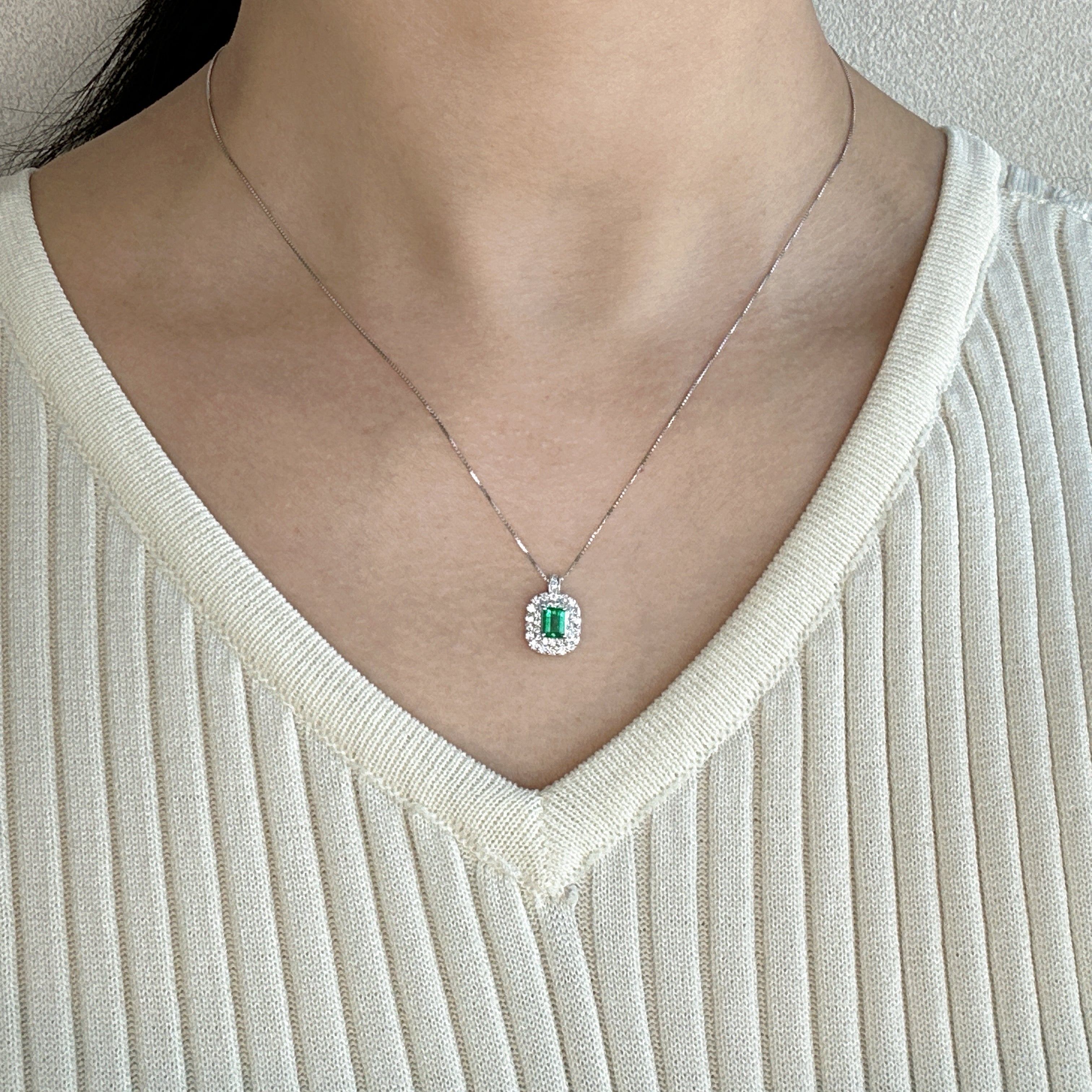 504［一点物］ネックレス  エメラルド 0.3ct EM PT
