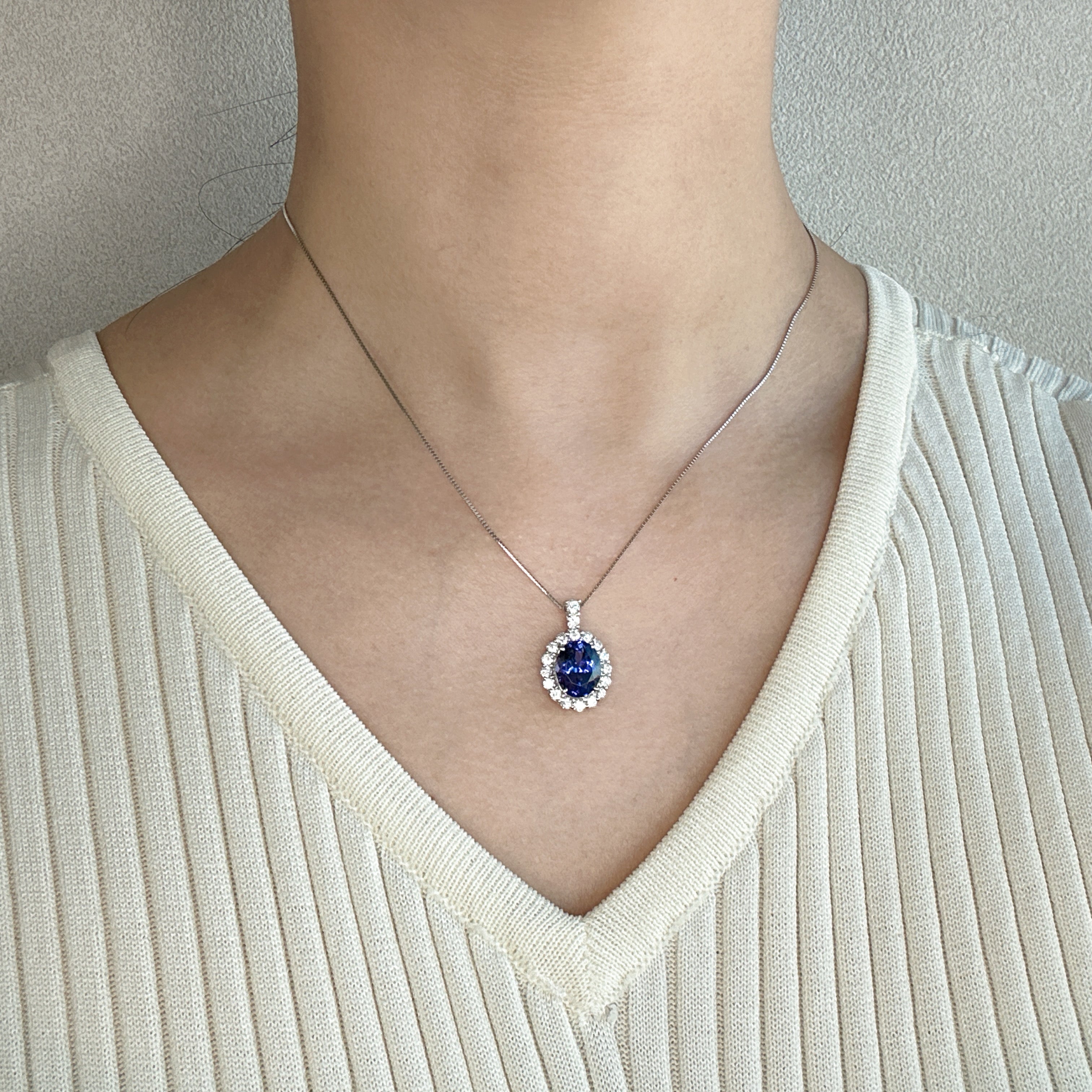 505［一点物］ネックレス  タンザナイト 3.4ct OV PT
