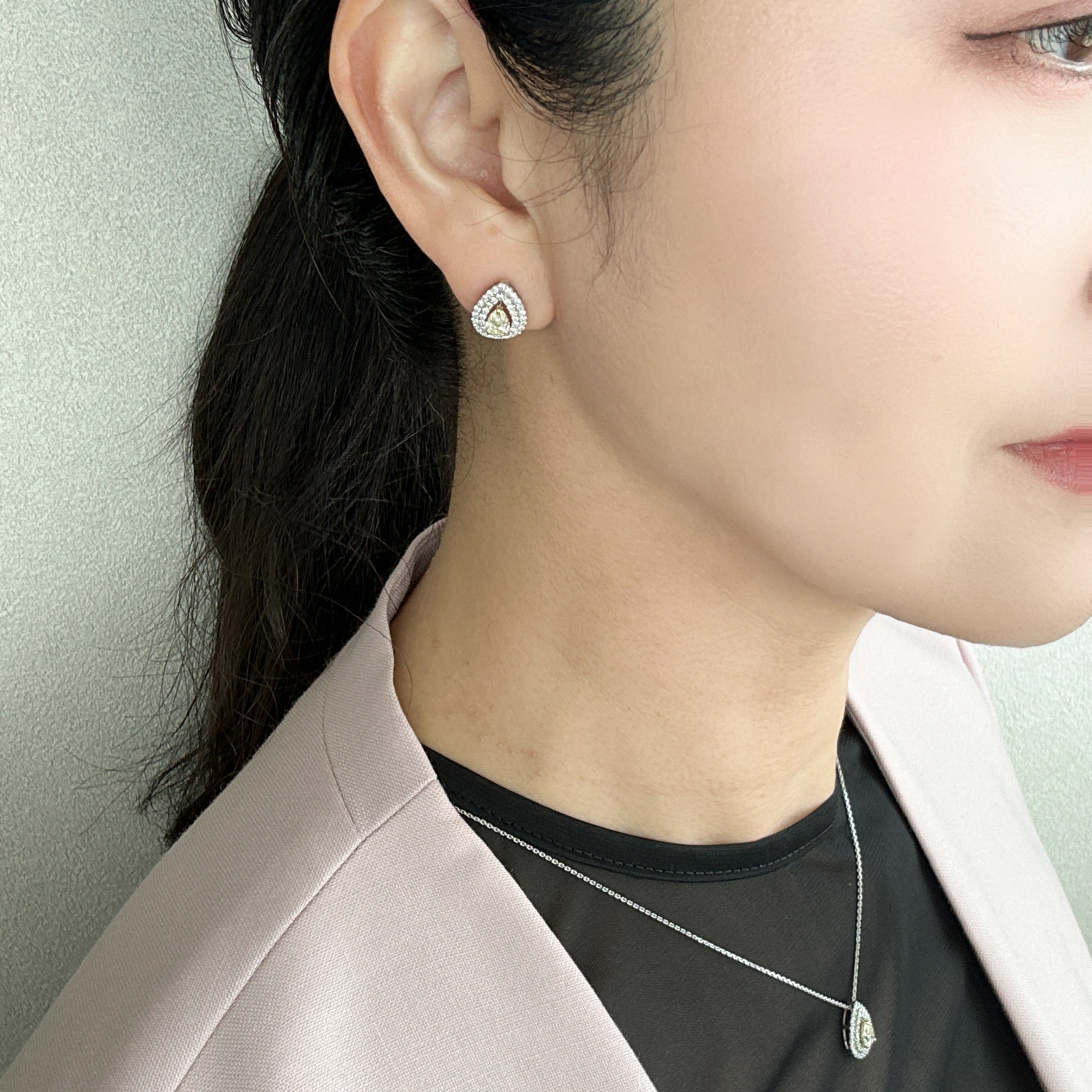 [ポワール］ネックレス ライトイエローダイヤ 0.3ct PS