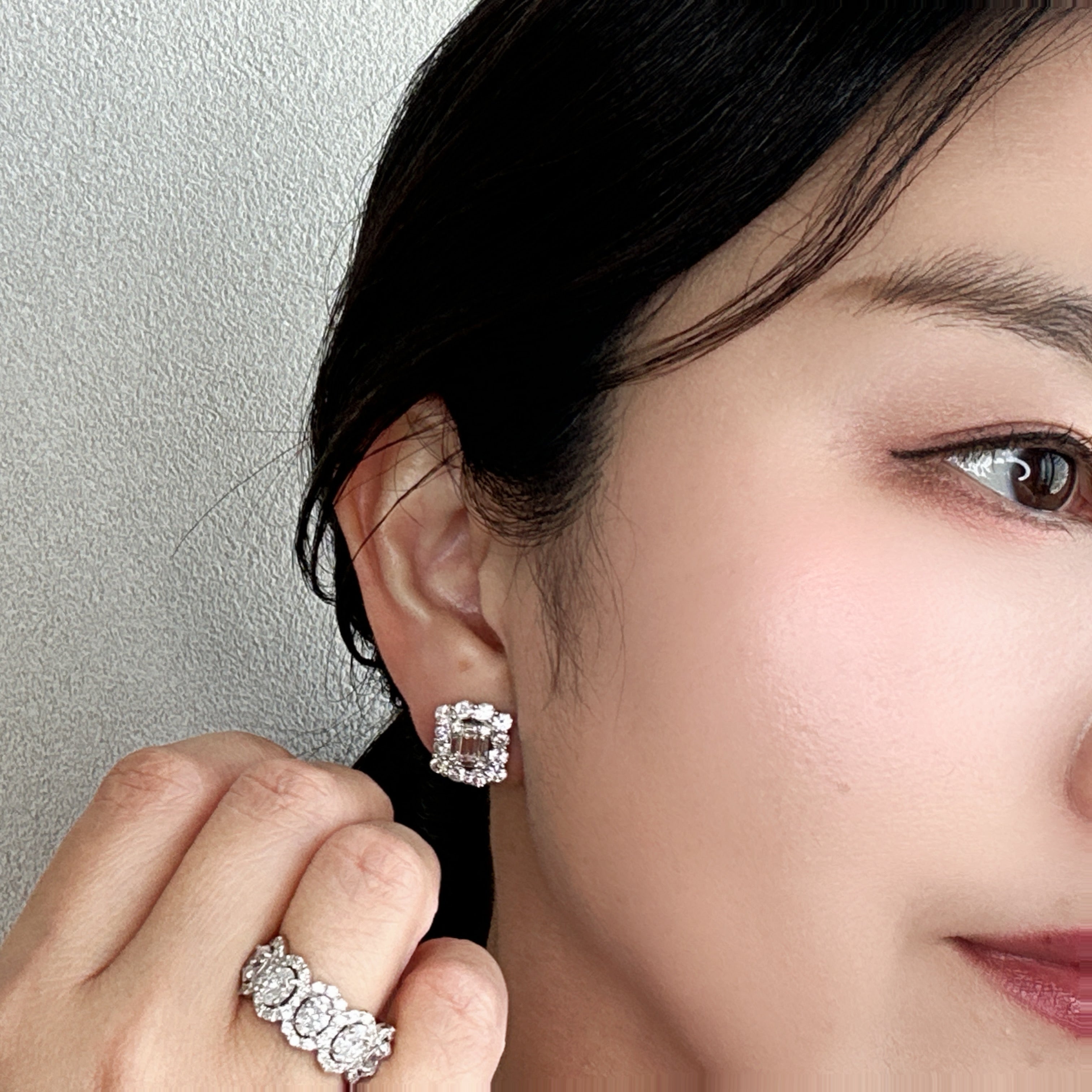 ［女医さん］ピアス ダイヤ