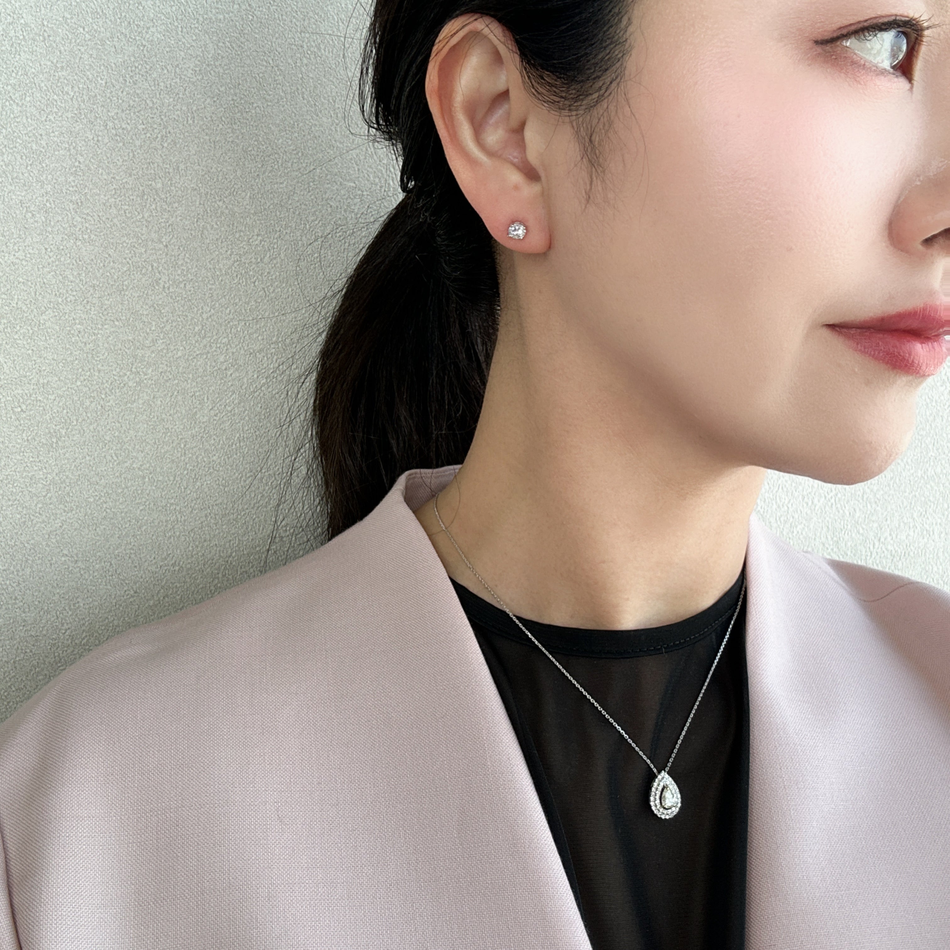 ［ポインターノーマル］ピアス ダイヤ 中石0.3ct