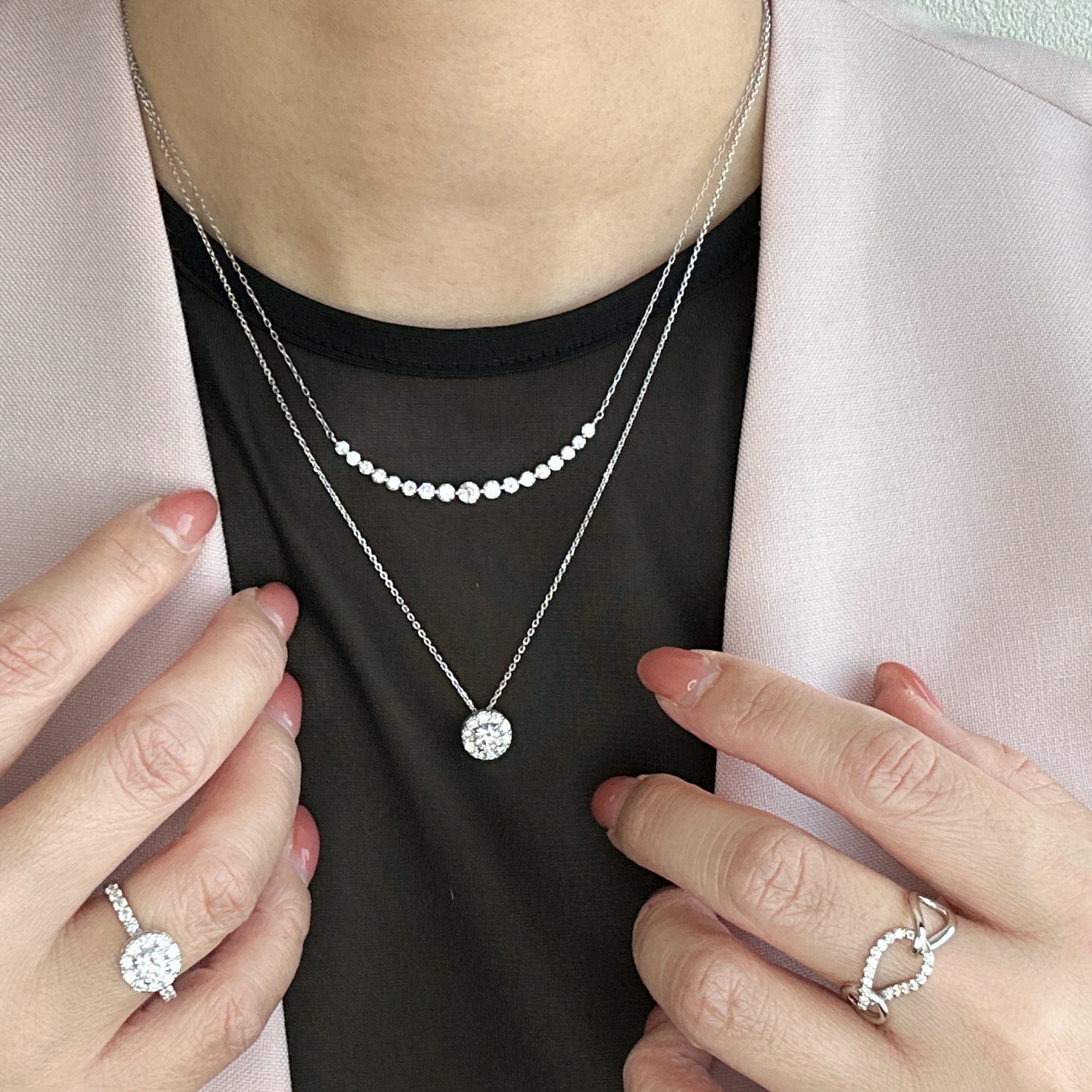 ［ポインターパヴェ］ネックレス ダイヤ 中石0.3ct